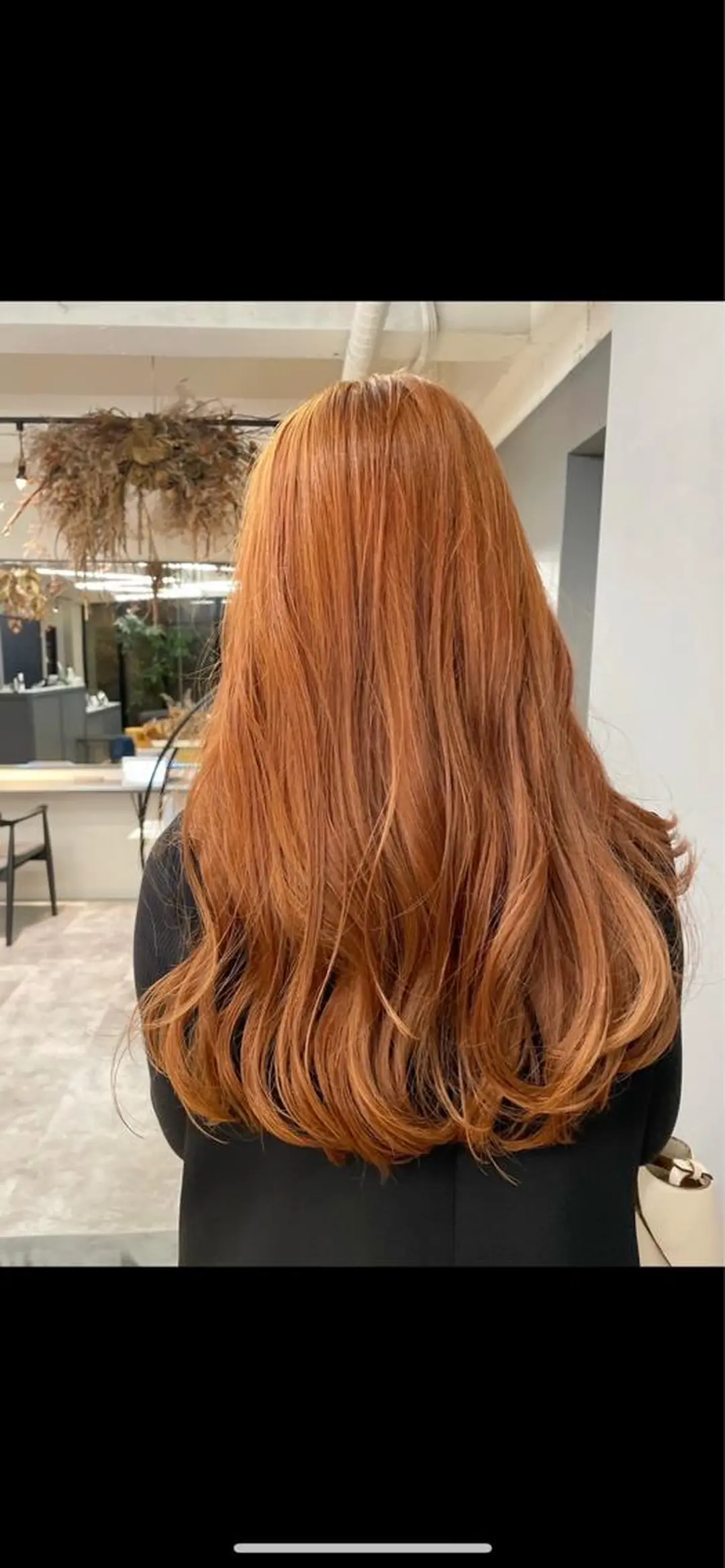 ロング カラー ブラウンカラー オレンジ 岸本 理希のヘアスタイル