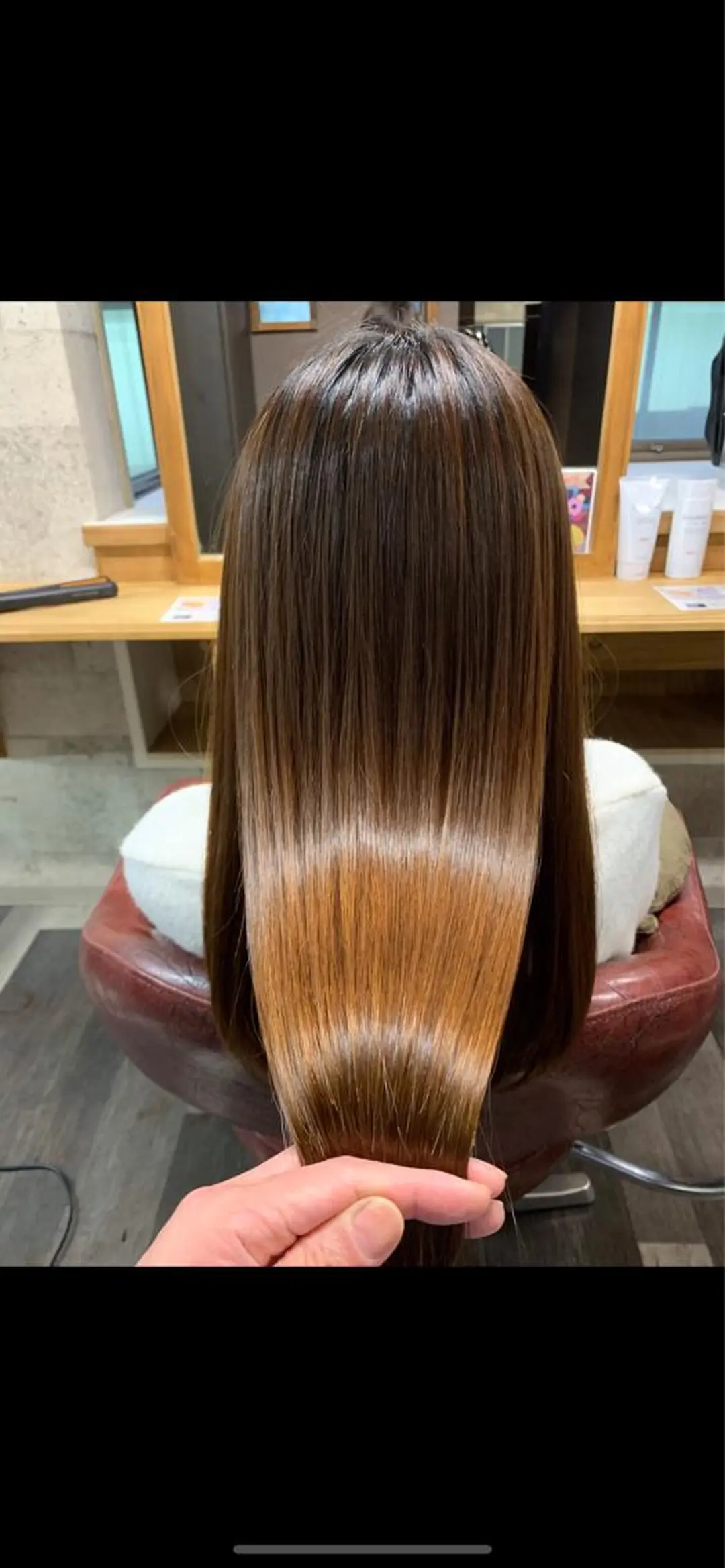 ミディアム ヘアリゾートA i 秋葉原店のヘアスタイル