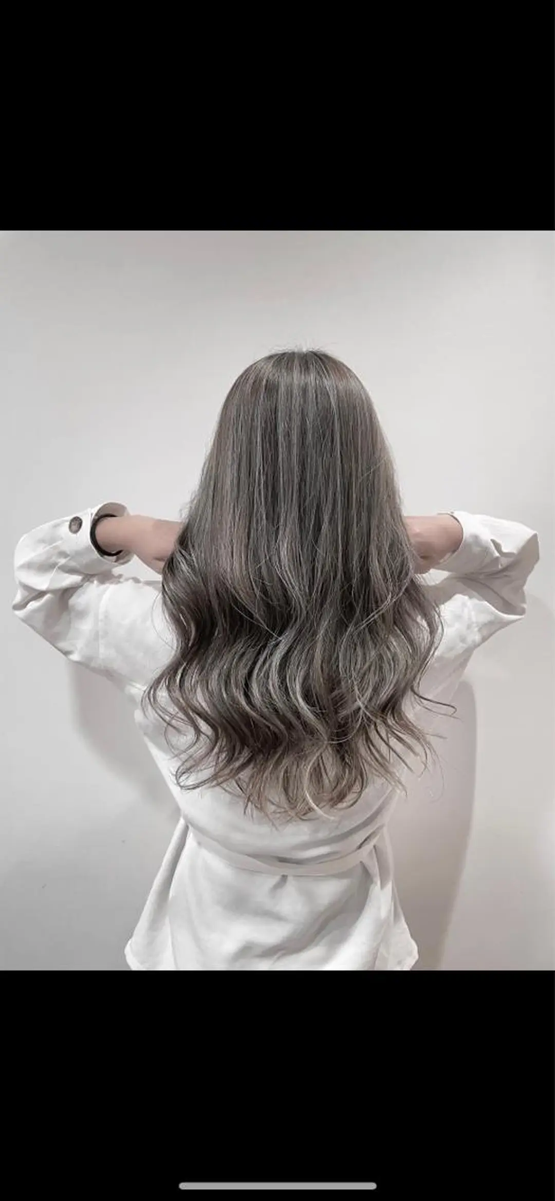 セミロング カラー パーマ ヘアアレンジ キッズ ハイライトカラー オレンジ ハイライト カット ヘアカラー トリートメント 韓国♡ハイライト ♡YURIのヘアスタイル