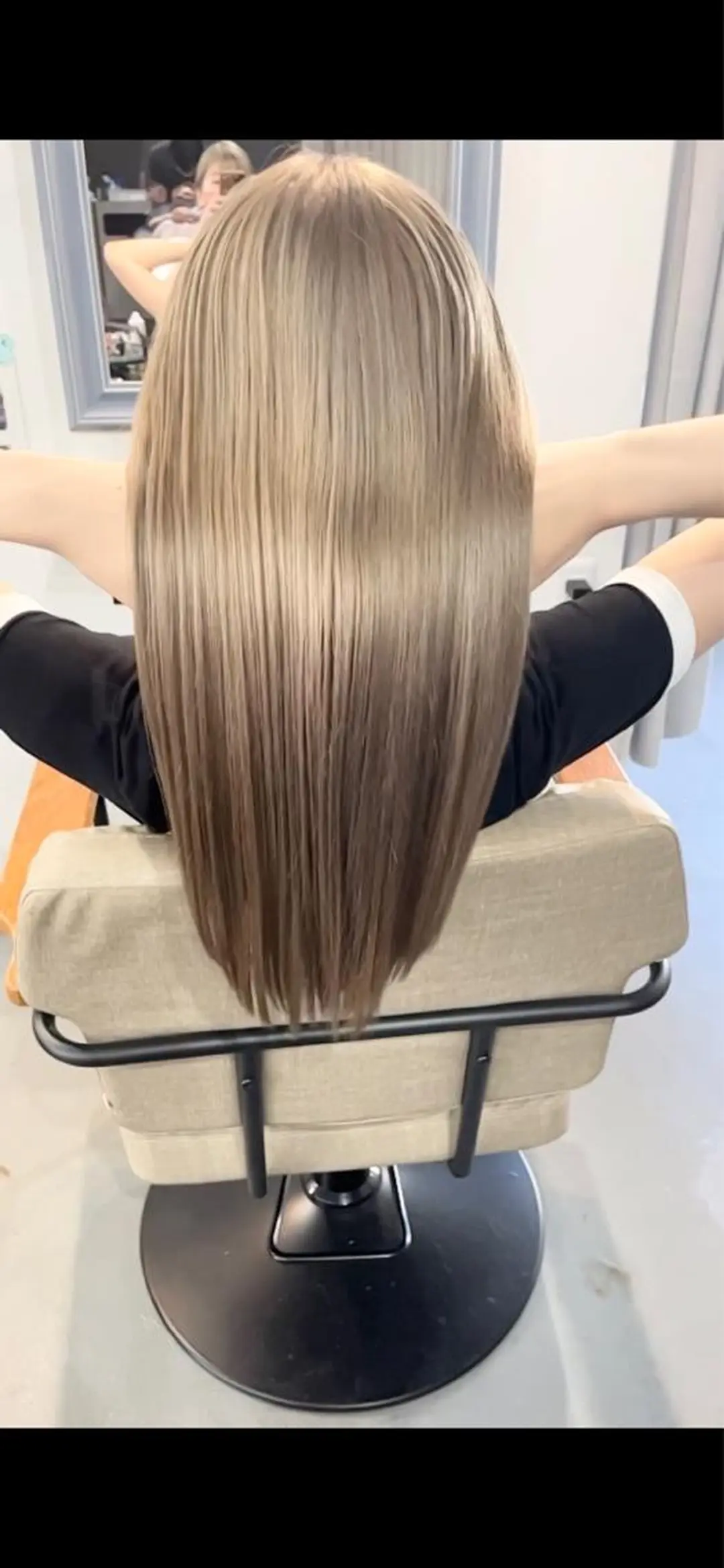 ミディアム ヘアカラー トリートメント ✨艶感/透け感✨Sherry所属・艶髪/ハイトーン Sherryのヘアスタイル