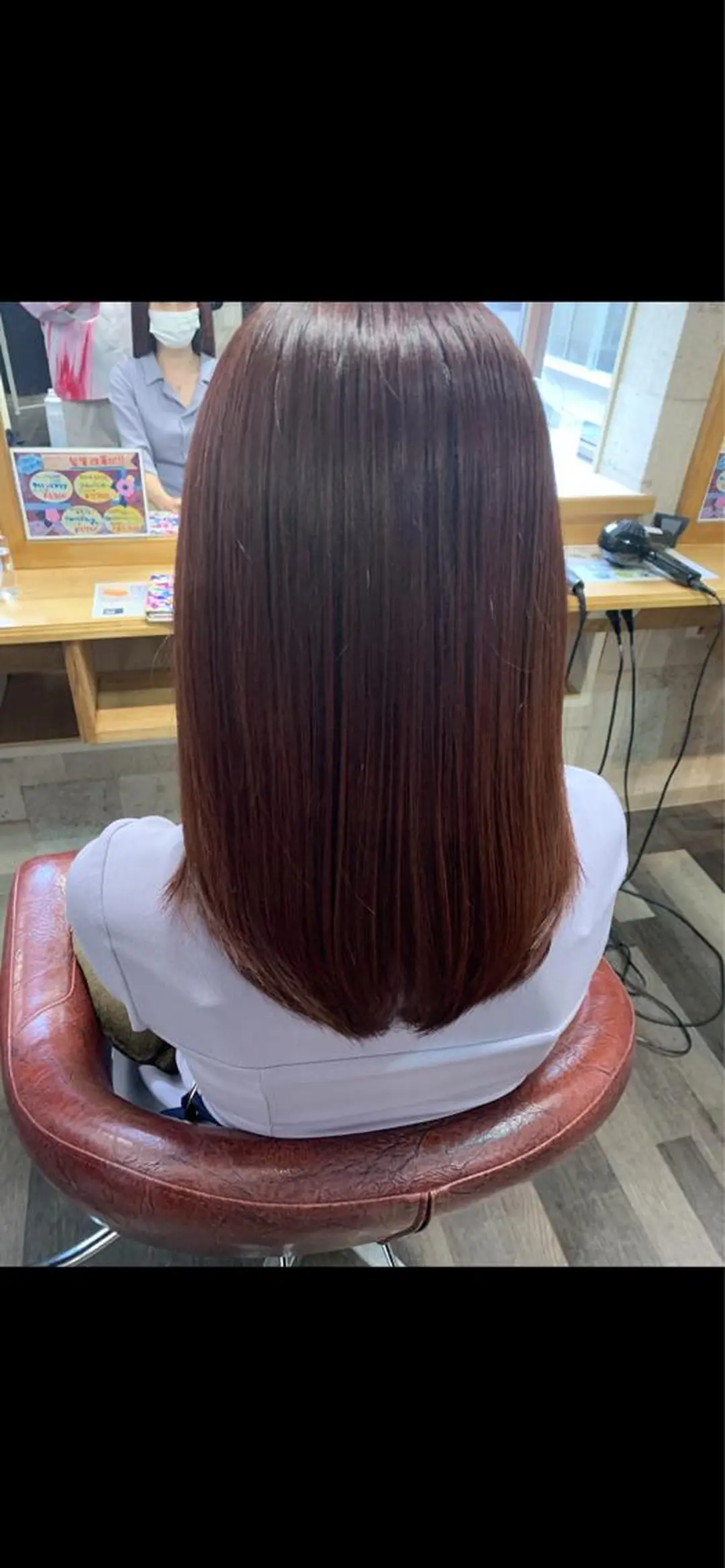 ミディアム ヘアリゾートA i 秋葉原店のヘアスタイル