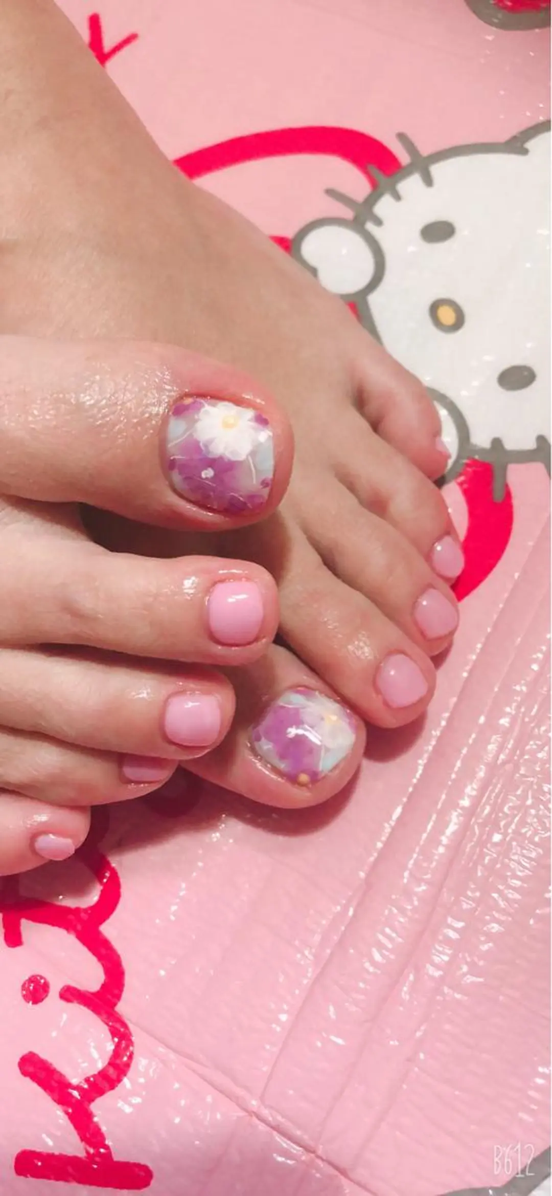 ネイル フットネイル ネイルサロンエクラ 🫧Shizukaのネイルデザイン