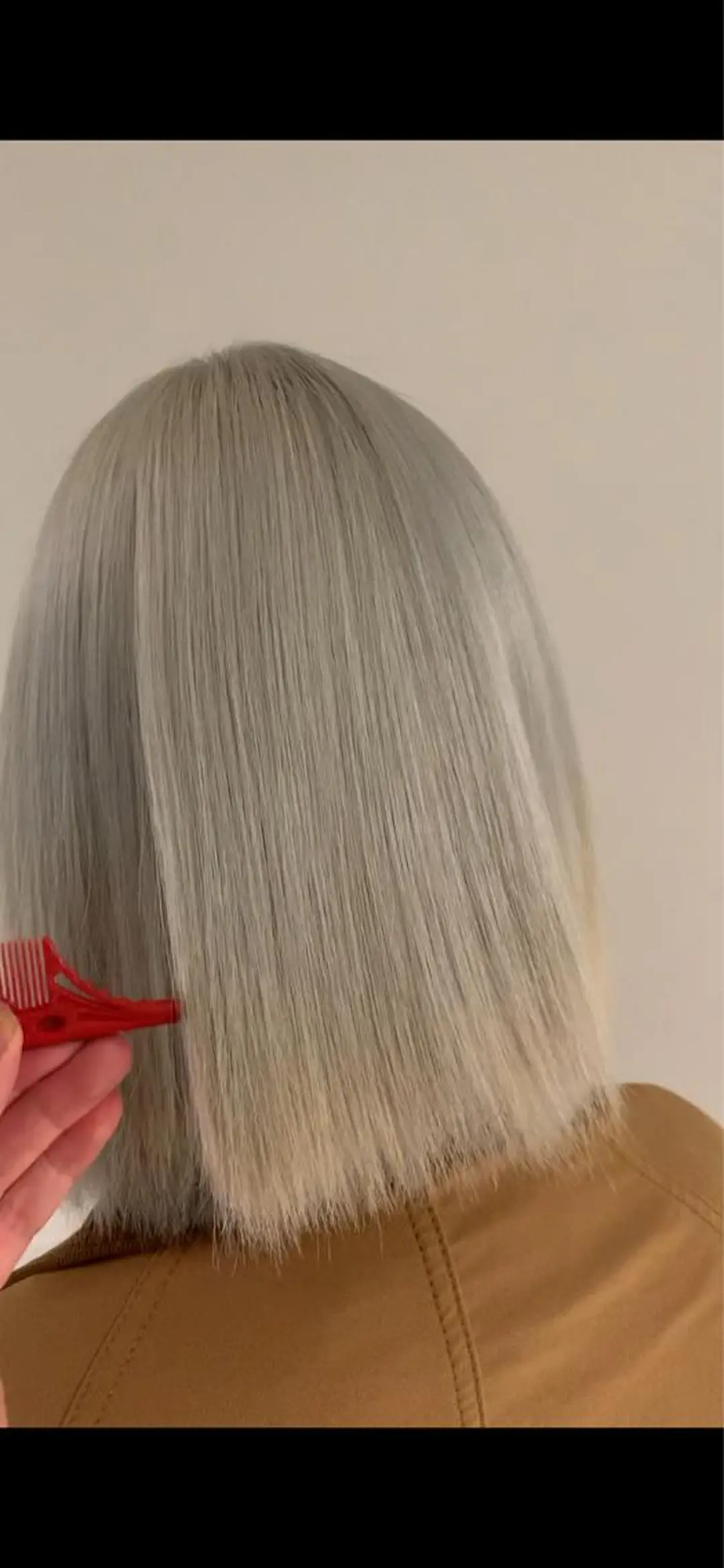 ミディアム カラー ブリーチ れい🫧 ハイトーン特化のヘアスタイル