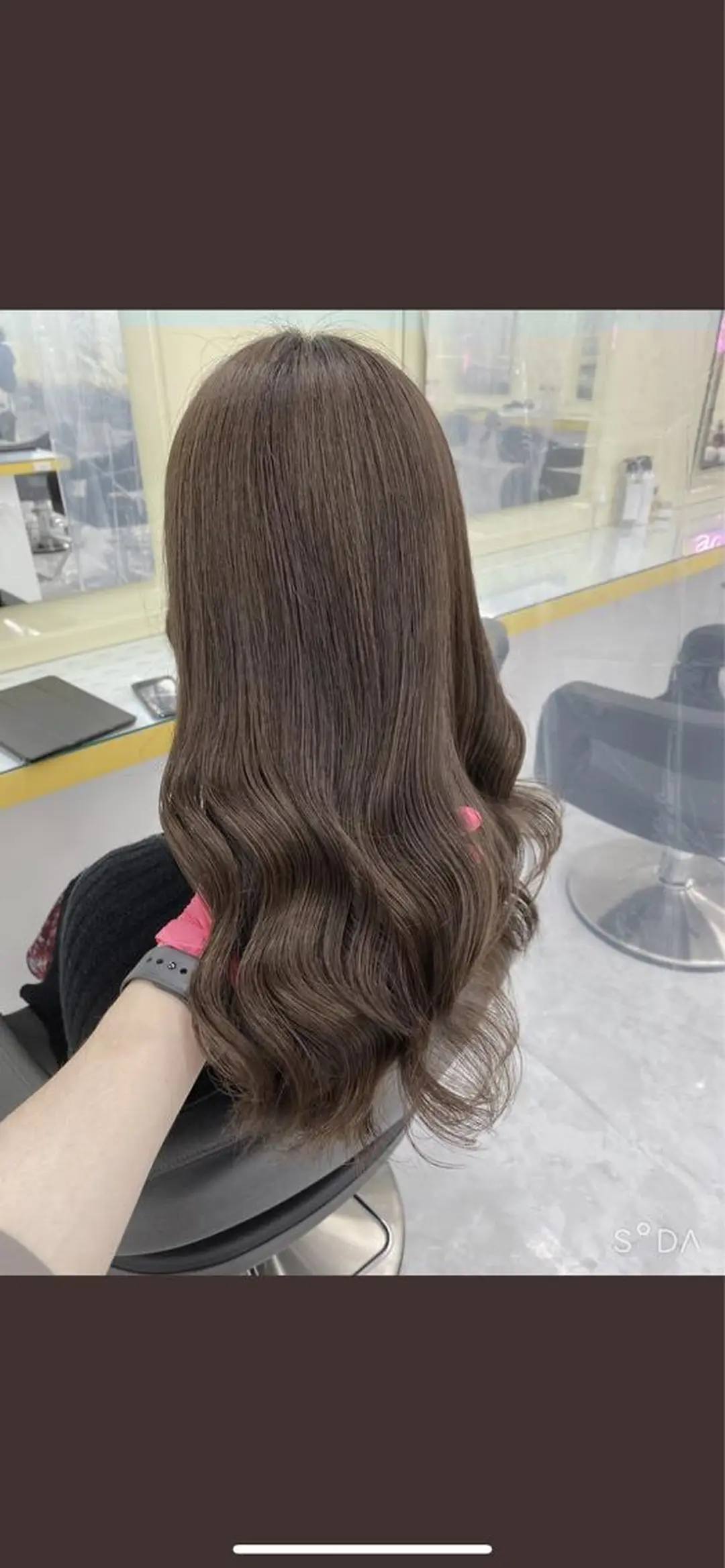 ミディアム カラー 柔らかbeige モトキのヘアスタイル