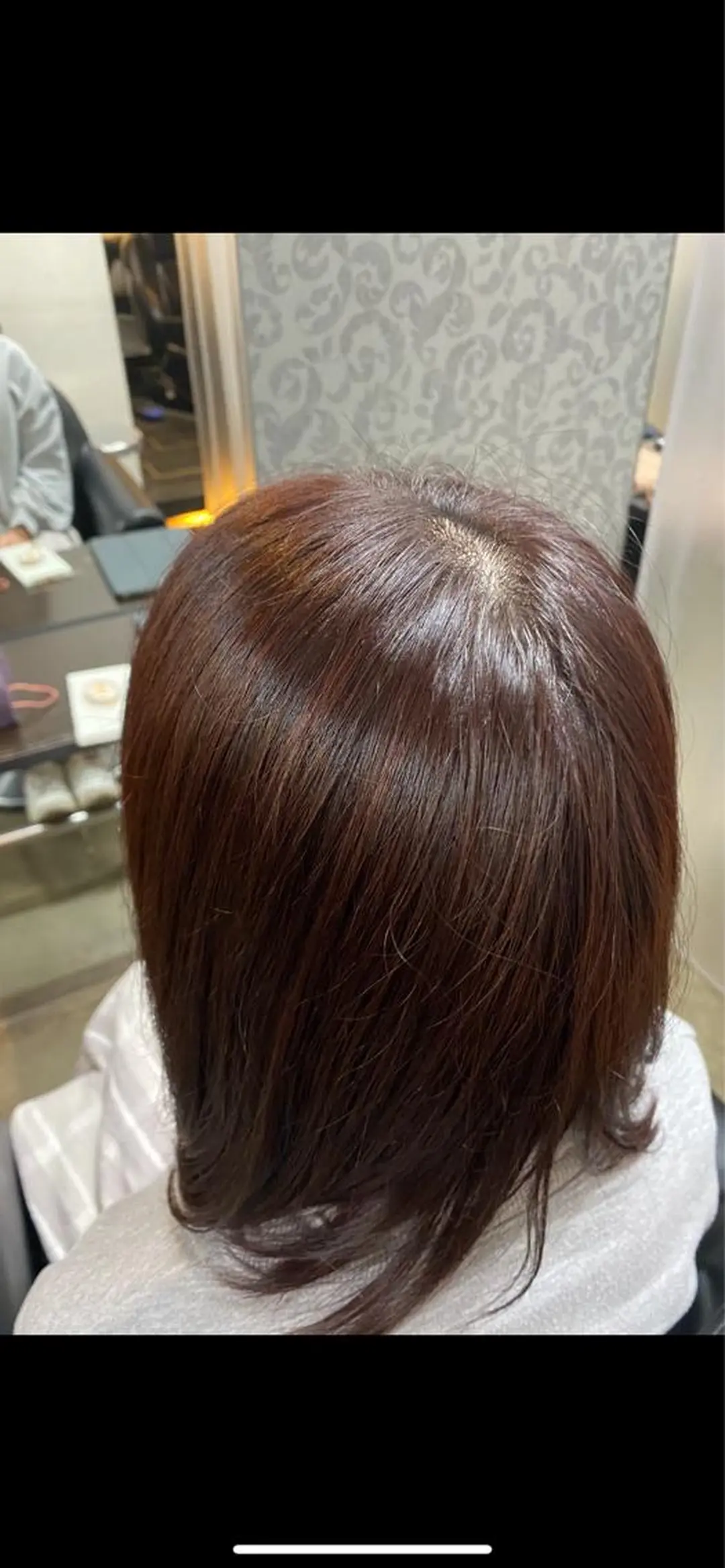 ミディアム レッドブラウン 佐藤 はるとのヘアスタイル
