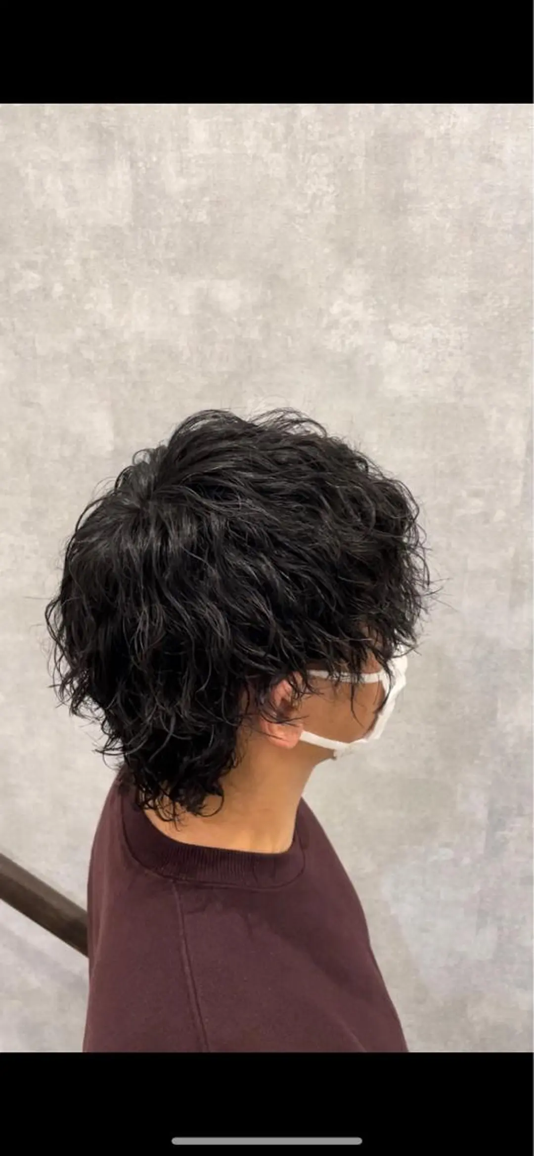 ミディアム パーマ メンズ 港南台短髪特化 フェザーパーマのヘアスタイル
