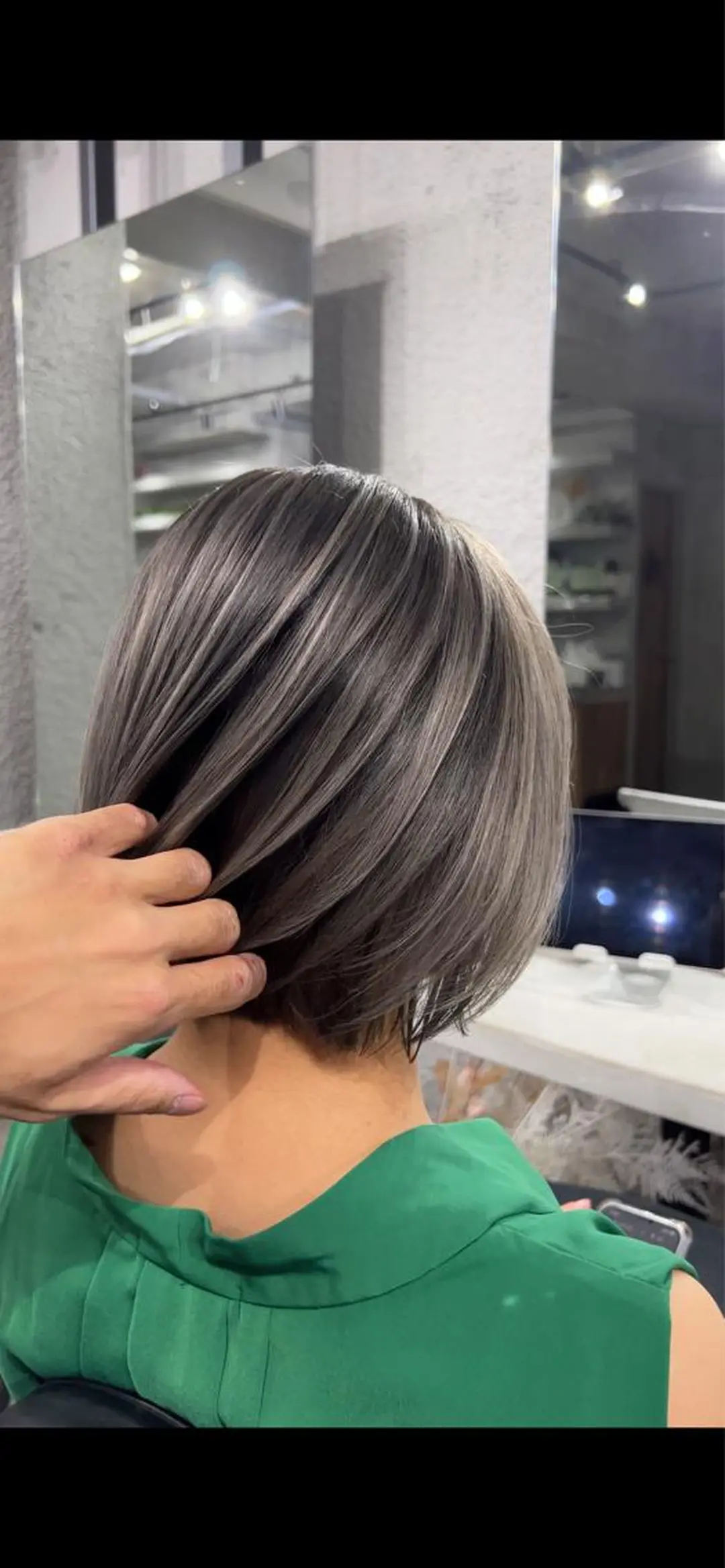 ショート カラー バレイヤージュ レイヤーカット トリートメント 【大人海外ヘア】✨️ 横山晃基のヘアスタイル