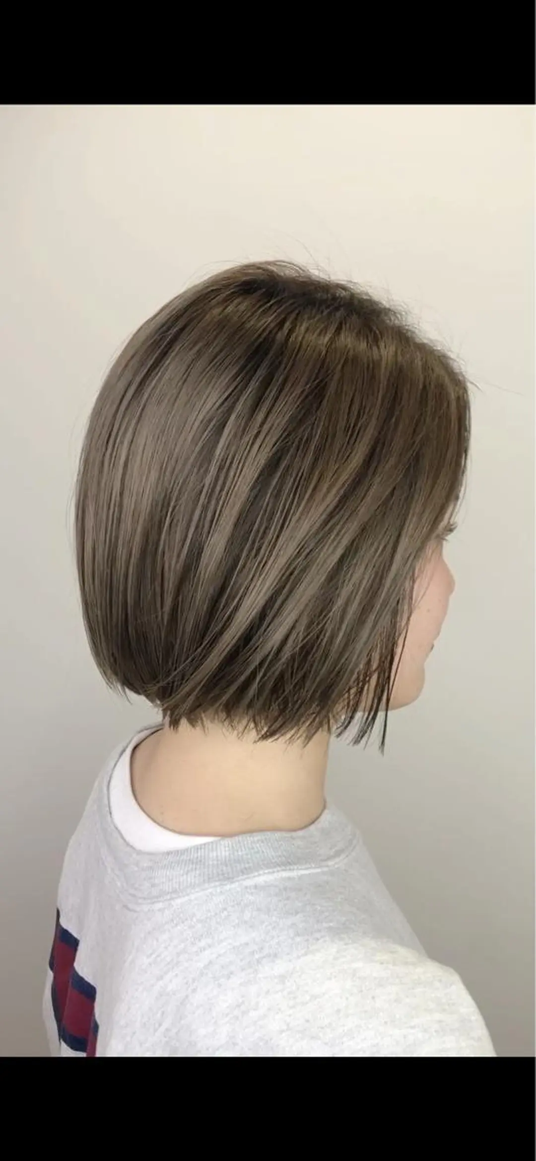 ショート カラー 切りっぱなしボブ ボブ ヘアカラー 関 京磨のヘアスタイル