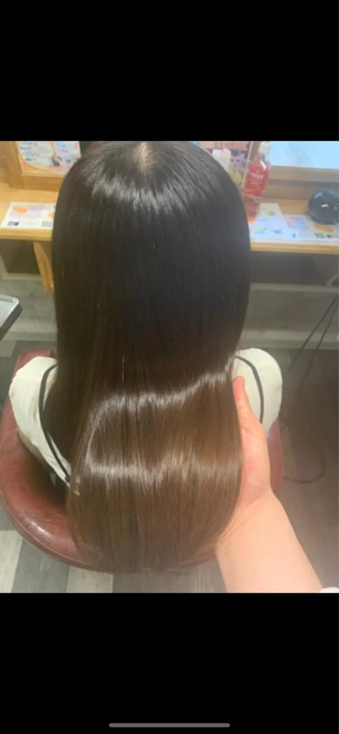 ミディアム ヘアリゾートA i 秋葉原店のヘアスタイル