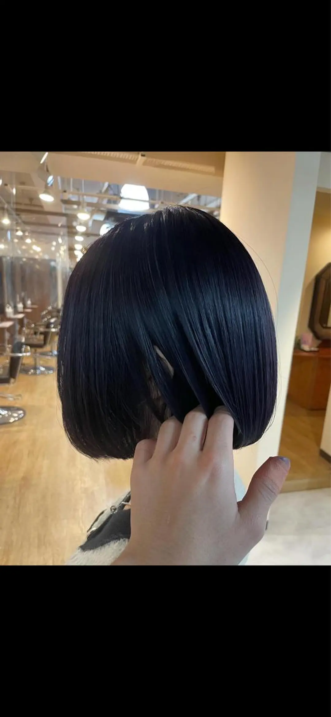 ショート カラー アッシュ 黒髪 ブルーカラー ブルーブラック バレイヤージュ/ハイ ライト/庄司鉄平のヘアスタイル