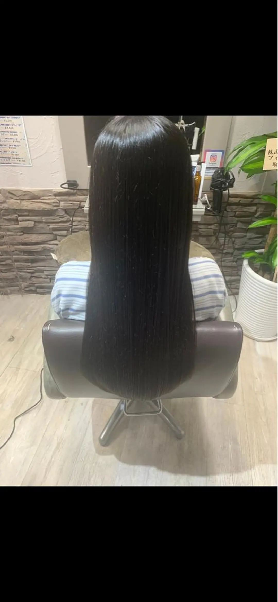 ロング PANOL 秀島のヘアスタイル