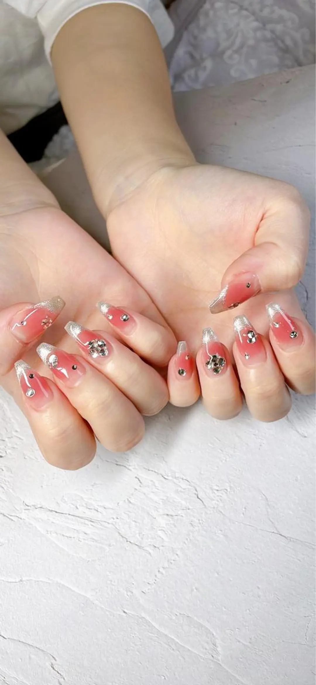 ネイル チークネイル マグネットネイル ハンドネイル LaLa Peach 福岡のマツエク・マツパデザイン