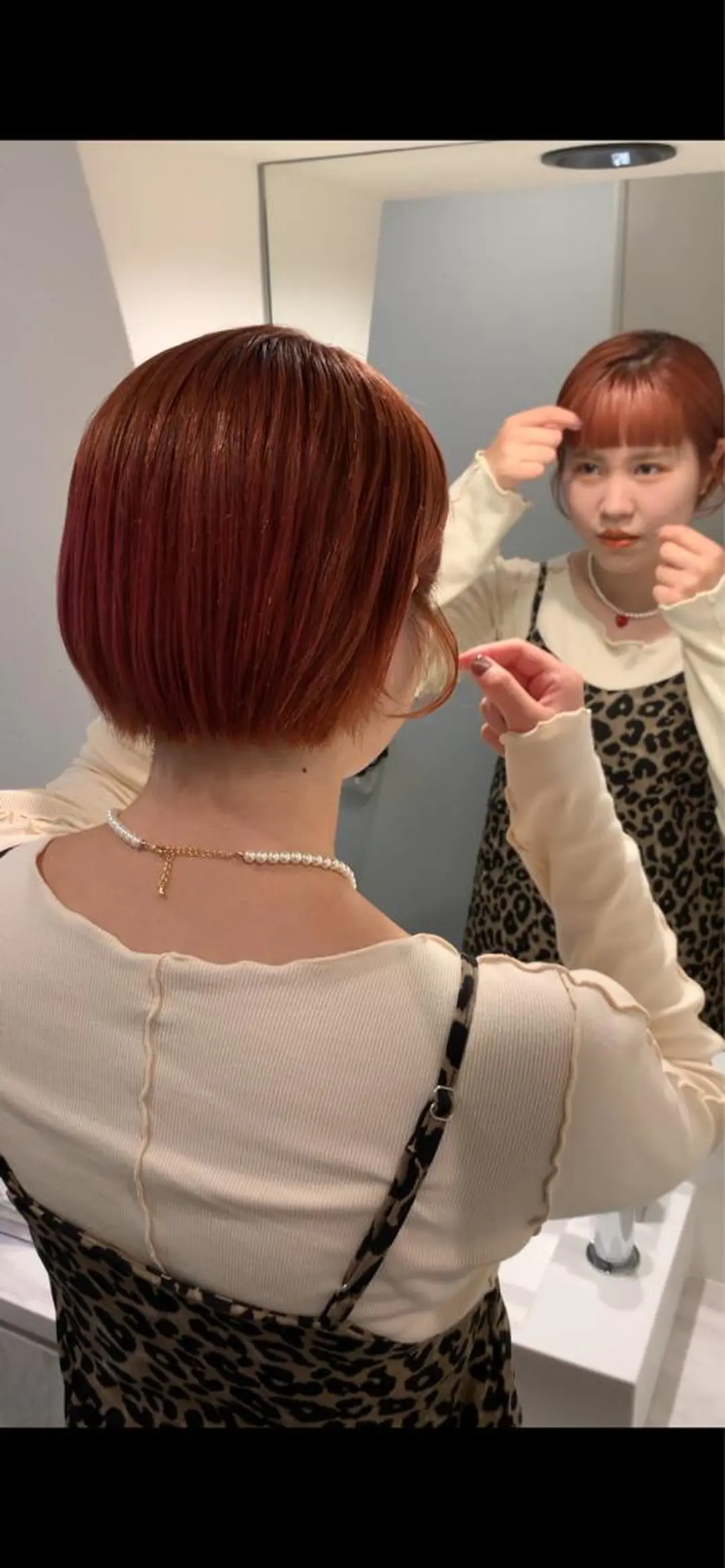 ショート ヘアカラー 落合希 Olivebeigeのヘアスタイル