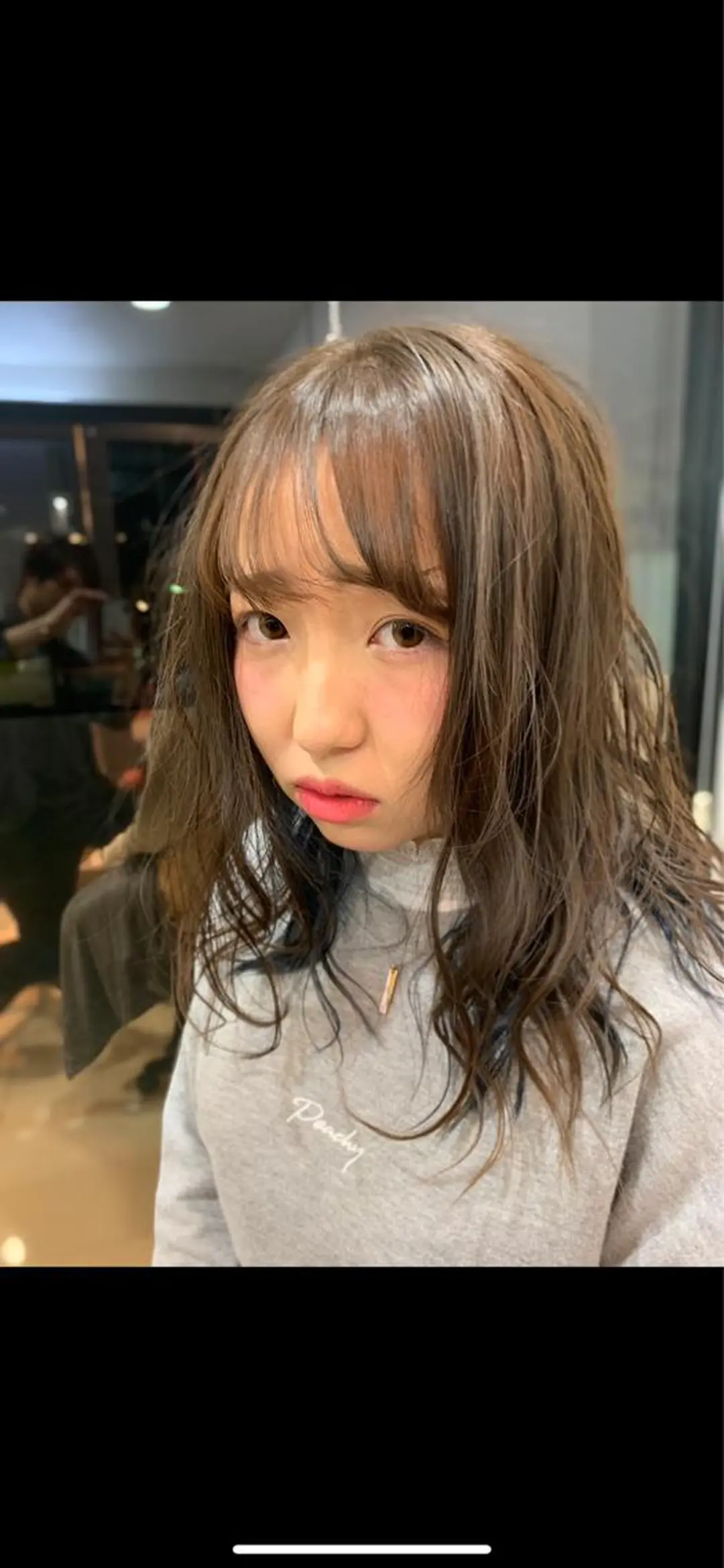 ミディアム カラー 透明感カラー グレージュ カット ヘアカラー トリートメント 國井 瑞貴のヘアスタイル