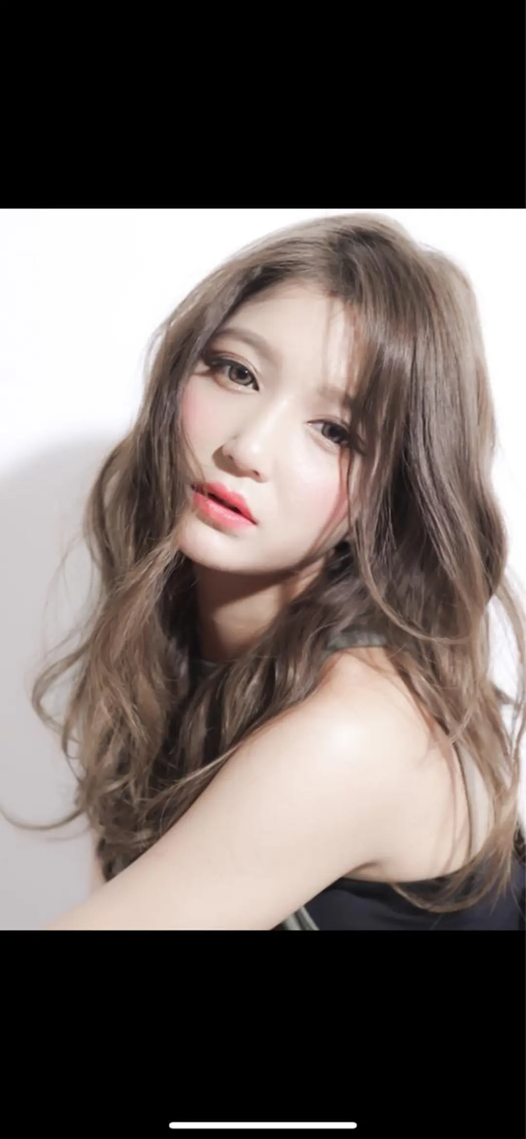 ミディアム ヘアリゾートA i 秋葉原店のヘアスタイル