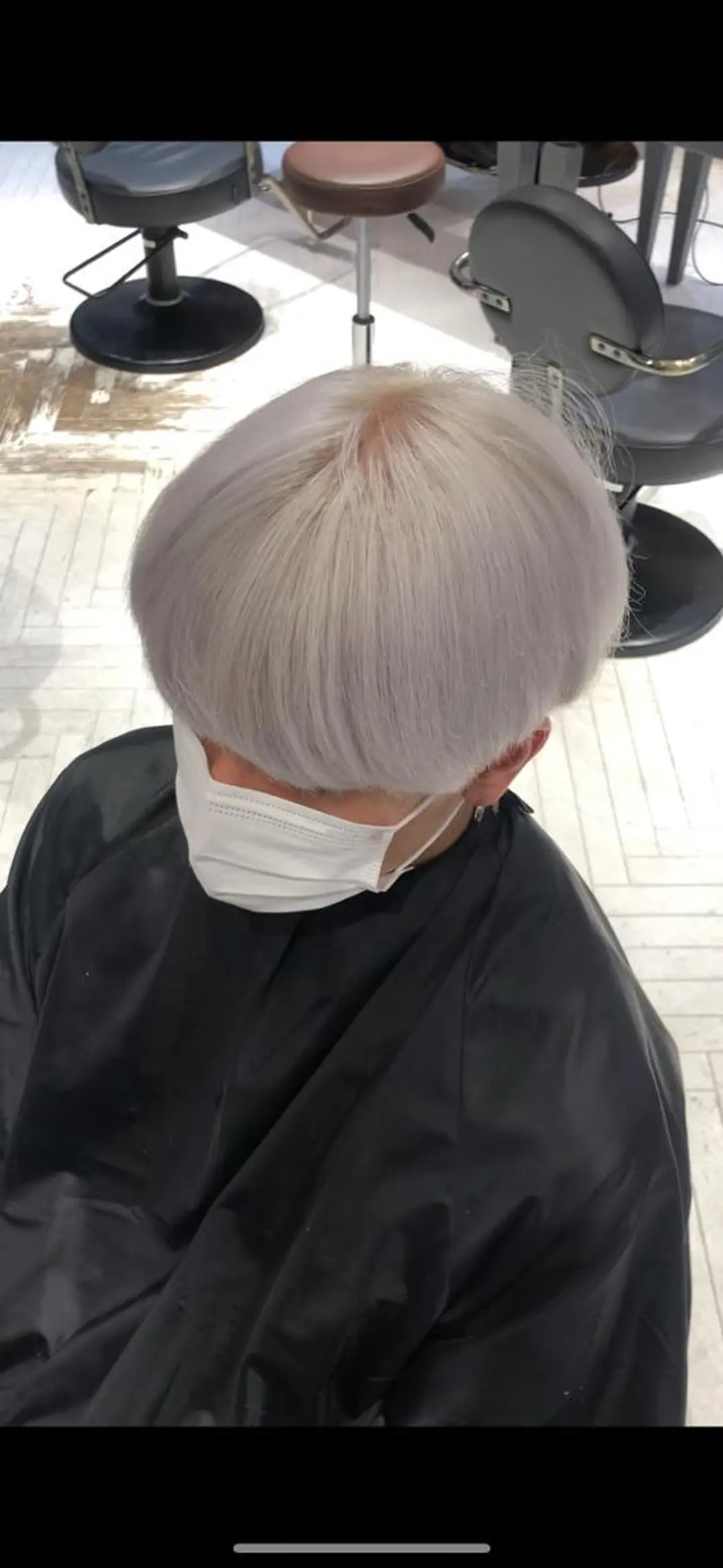 カラー ROVER所属・👑ホワイトカラー ブロンド特化👑映人のヘアスタイル