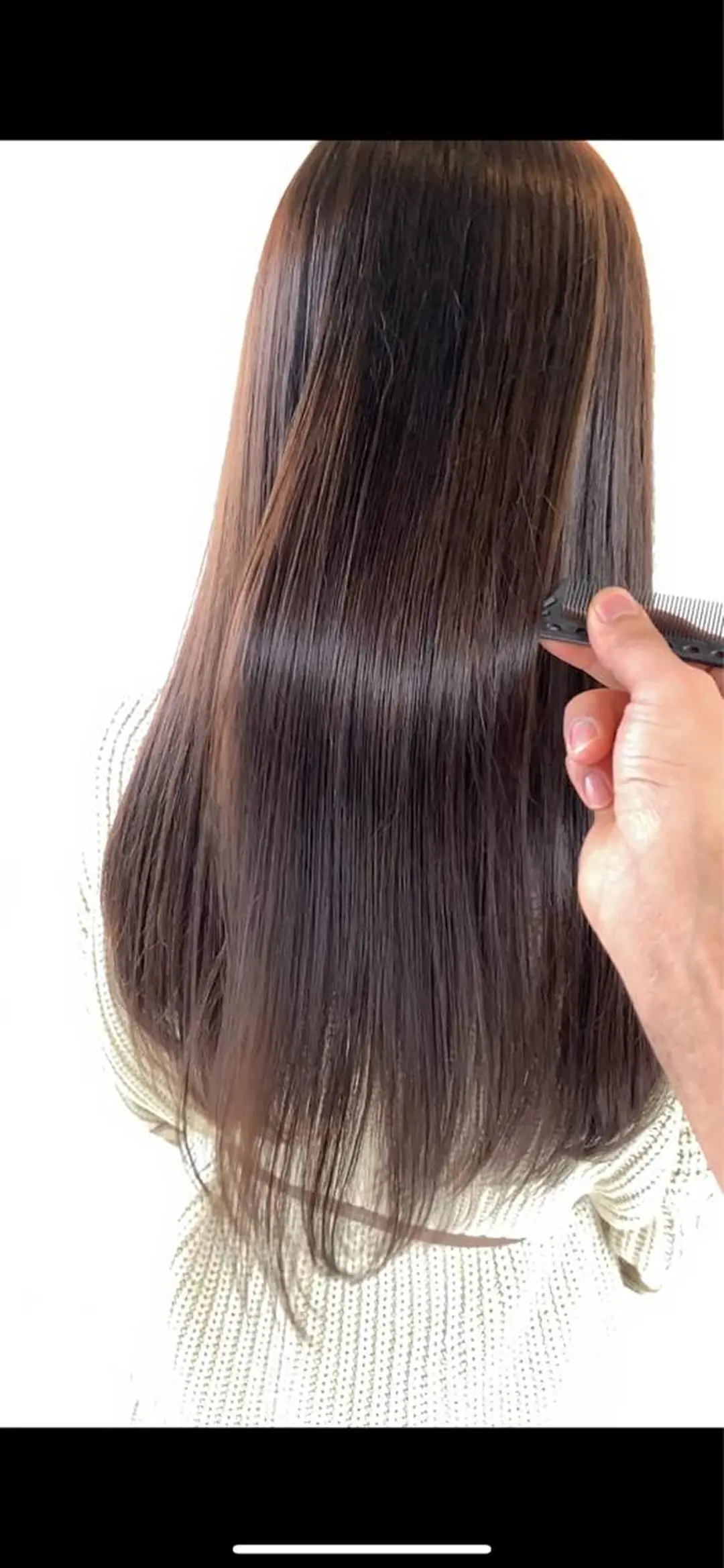 ロング 髪質改善 上品艶感カラーのヘアスタイル