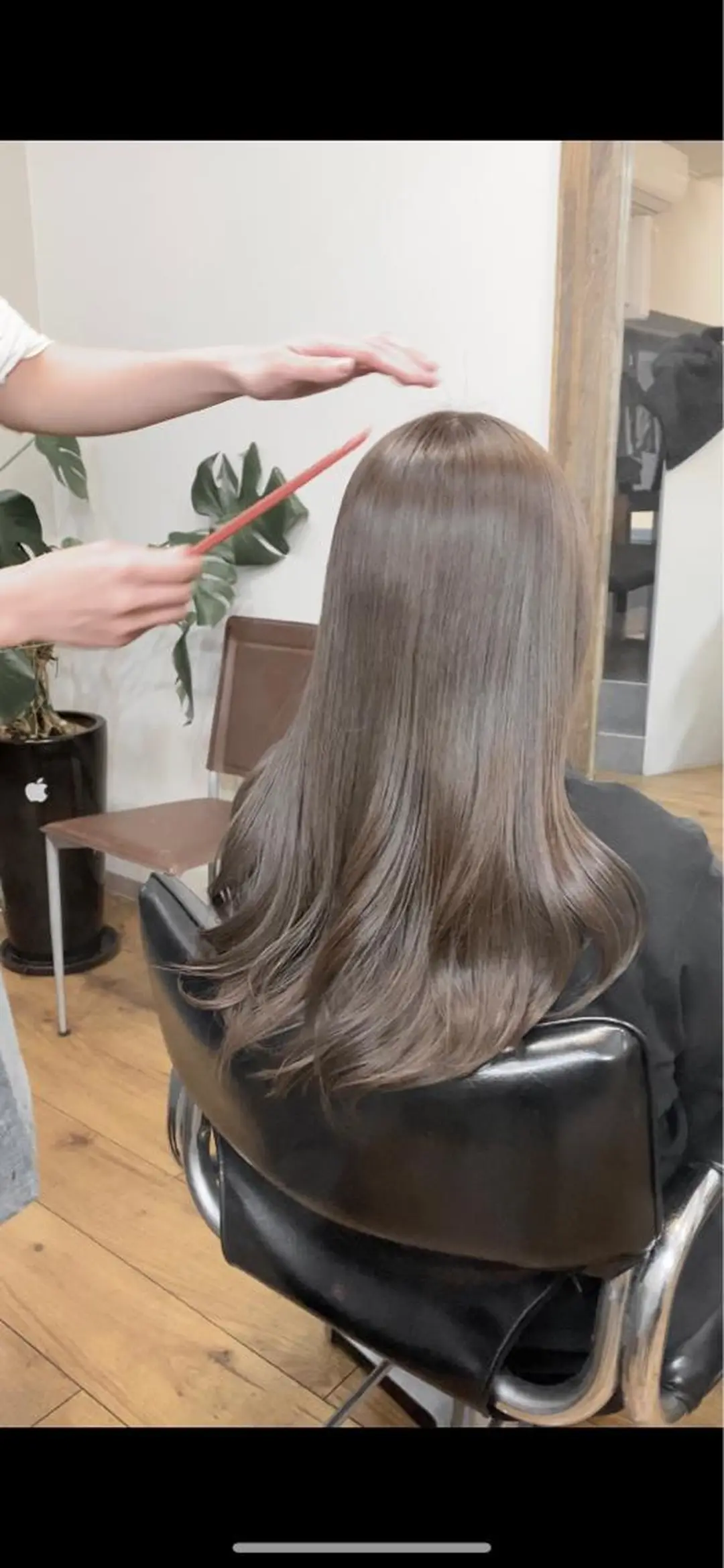 ロング MAAT所属 AKANEのヘアスタイル