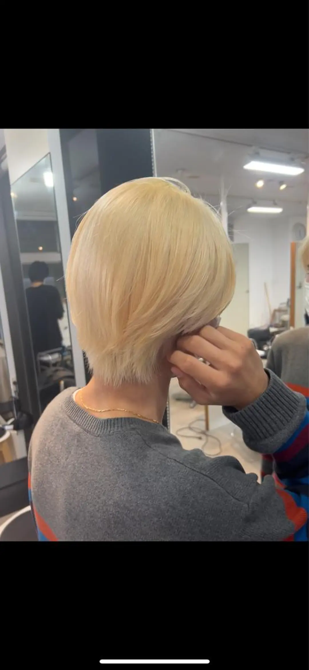 ショート カラー パーマ ヘアアレンジ メンズ キッズ ネイル マツエク・マツパ アイブロウ メンズブリーチ メンズハイトーン ブリーチ 抜きっぱなしブロンド ブロンド カット ヘアカラー ショートヘア原宿 fifth コシのヘアスタイル