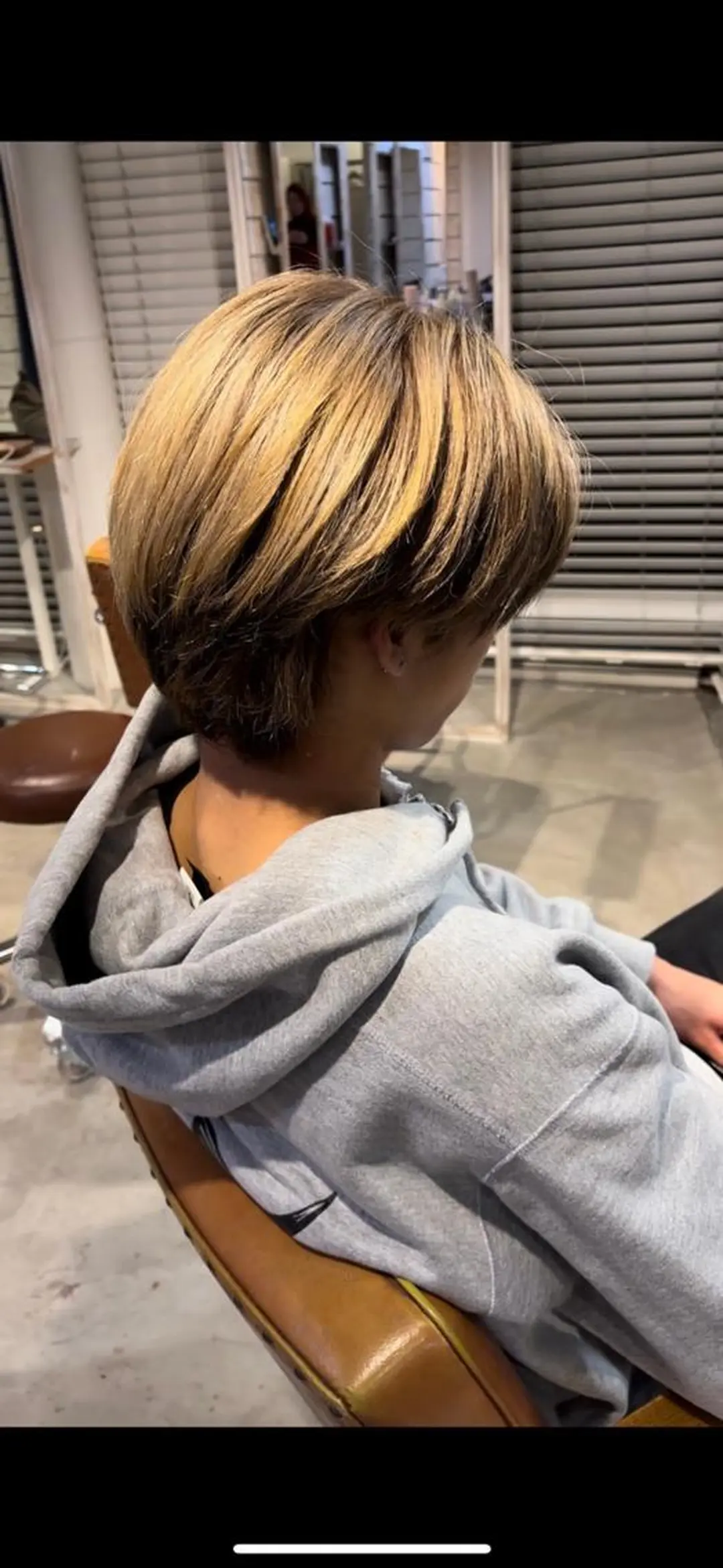 ショート 絶対可愛い暖色カラー 🌷うる艶✨山下七海のヘアスタイル