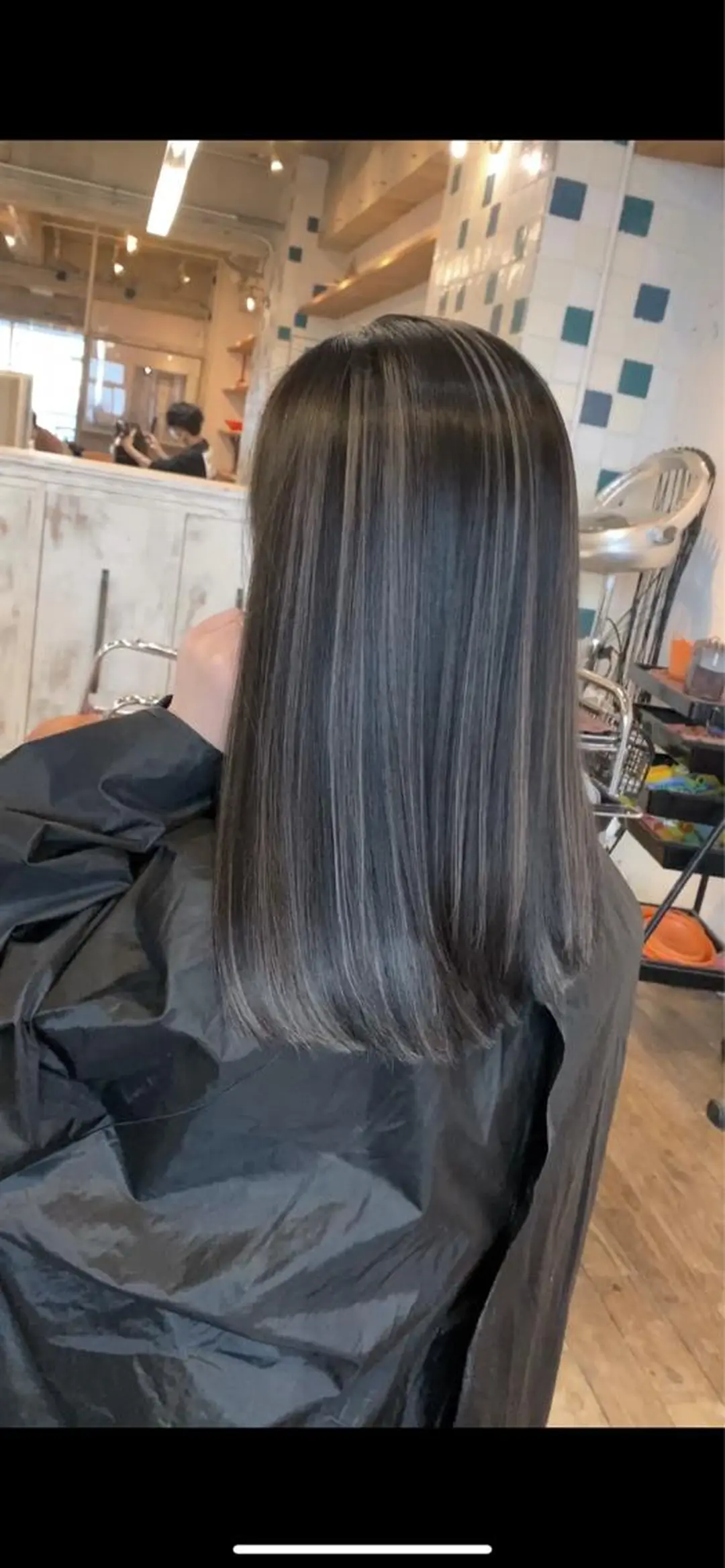 カラー バレイヤージュ ハイライトカラー Beyond（kitaro）所属・石井辰功也 フリーランス美容師のヘアスタイル