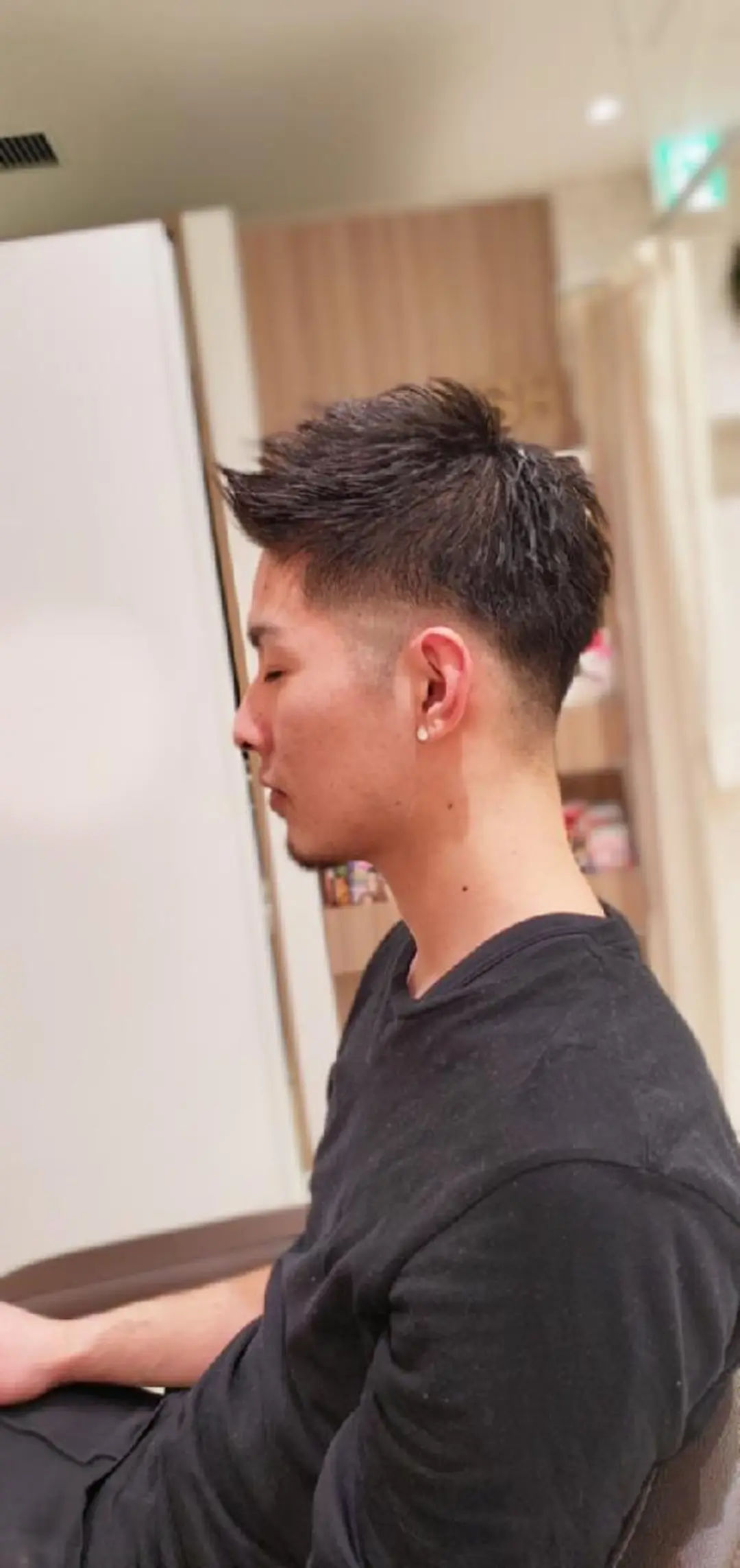 ショート メンズ フェードカット スキンフェード 中村 和貴のヘアスタイル