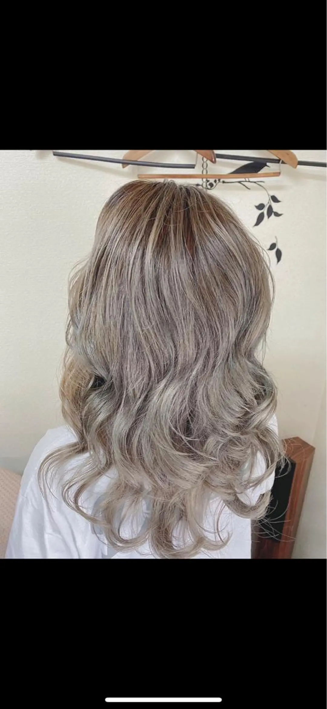 ロング カラー ブリーチ 外国人風カラー ナガハマ美容室所属・ナガハマ ミカのヘアスタイル