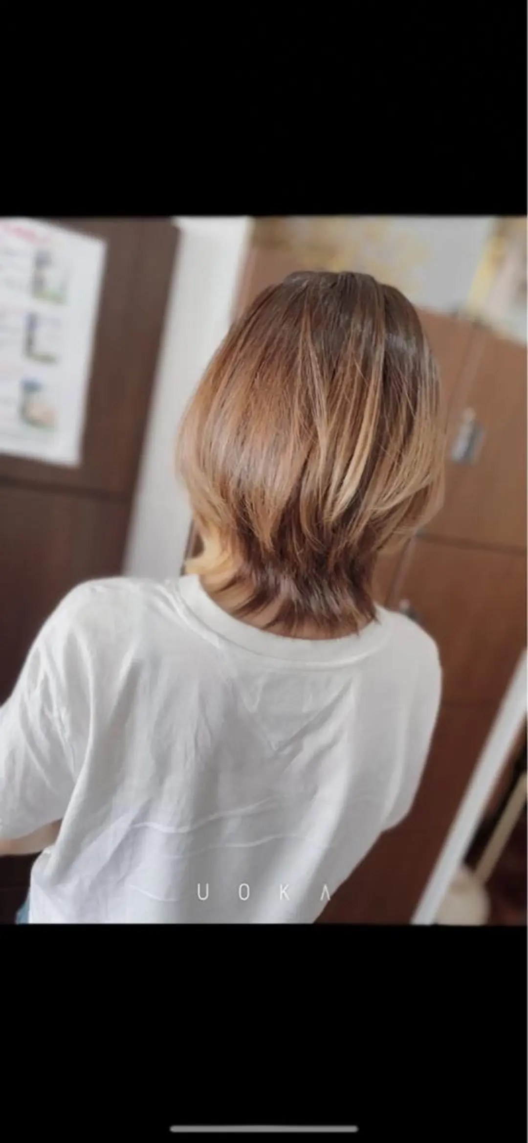 ミディアム ボブ レイヤーカット シースルーバング ウルフカット 福見 美保のヘアスタイル