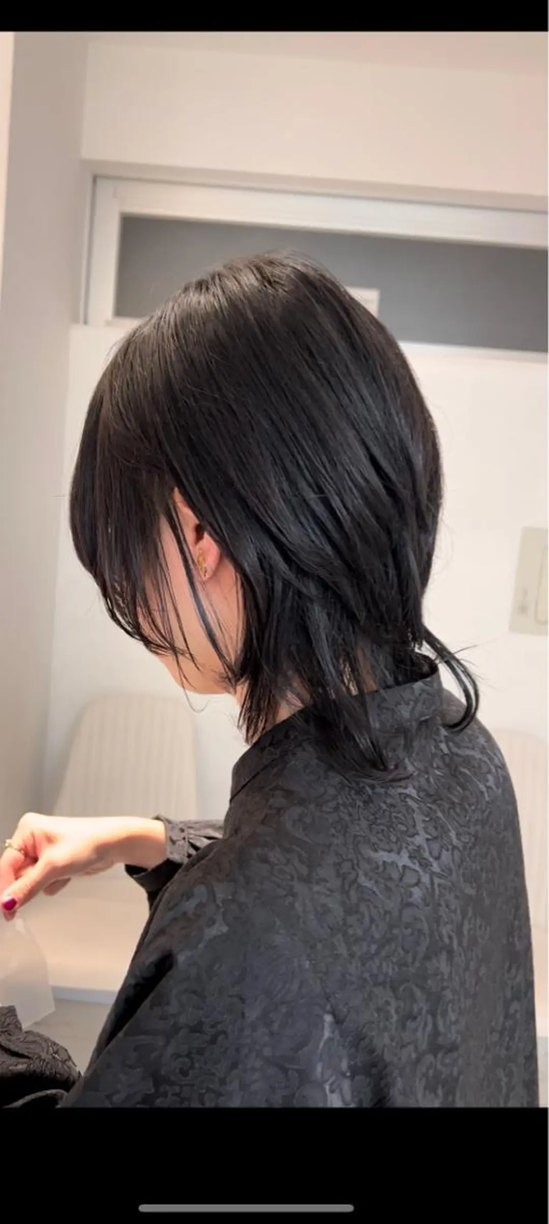 ミディアム ウルフカット ミチオノザワヘアサロン所属・鷲嶺 風太朗のヘアスタイル