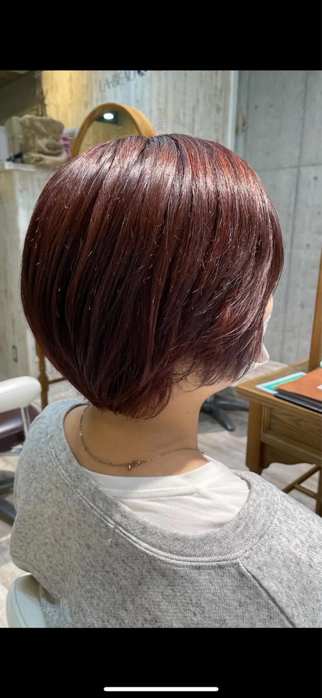 ショート カラー LA・BEAU 赤羽店所属・千葉 優奈のヘアスタイル