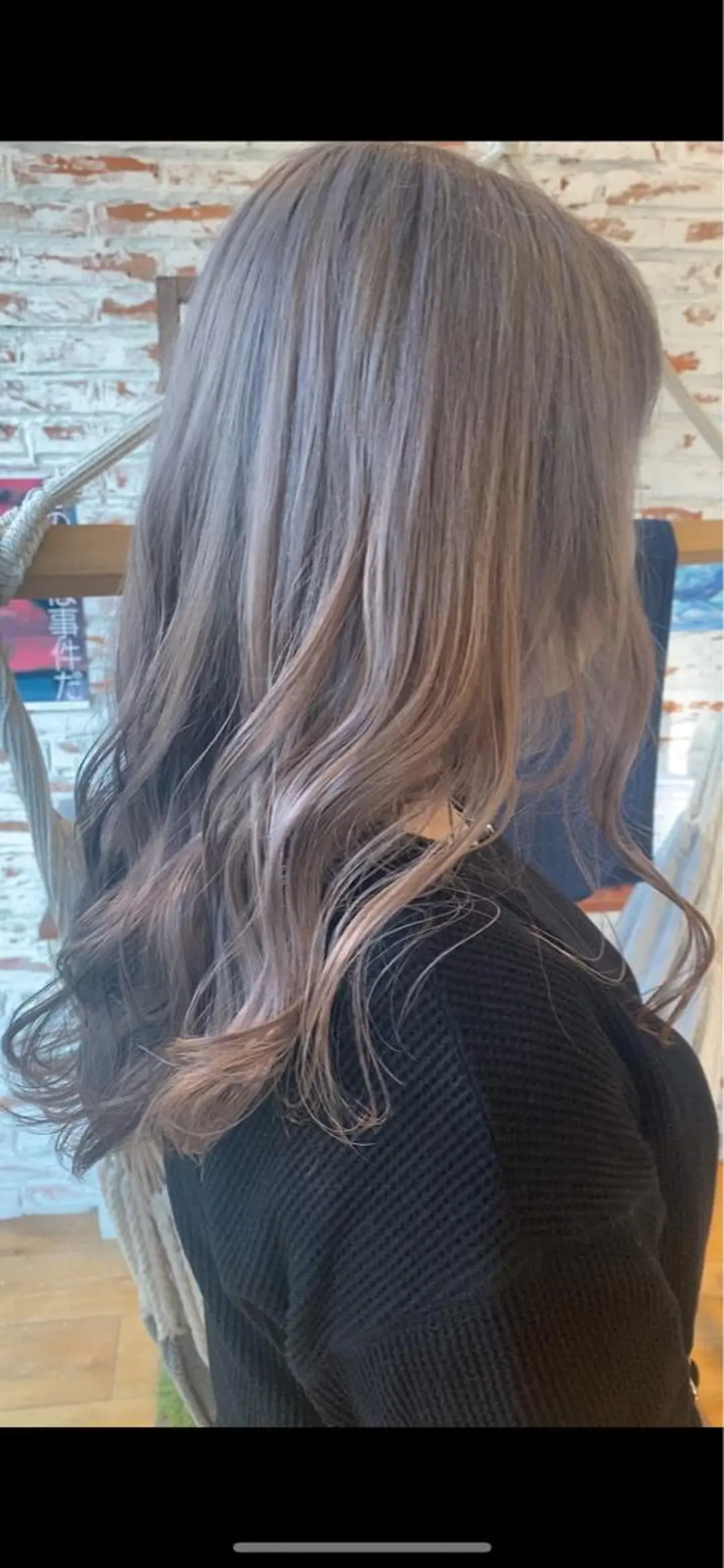 ロング カラー ハイトーン/ ダブルカラー/透明感のヘアスタイル