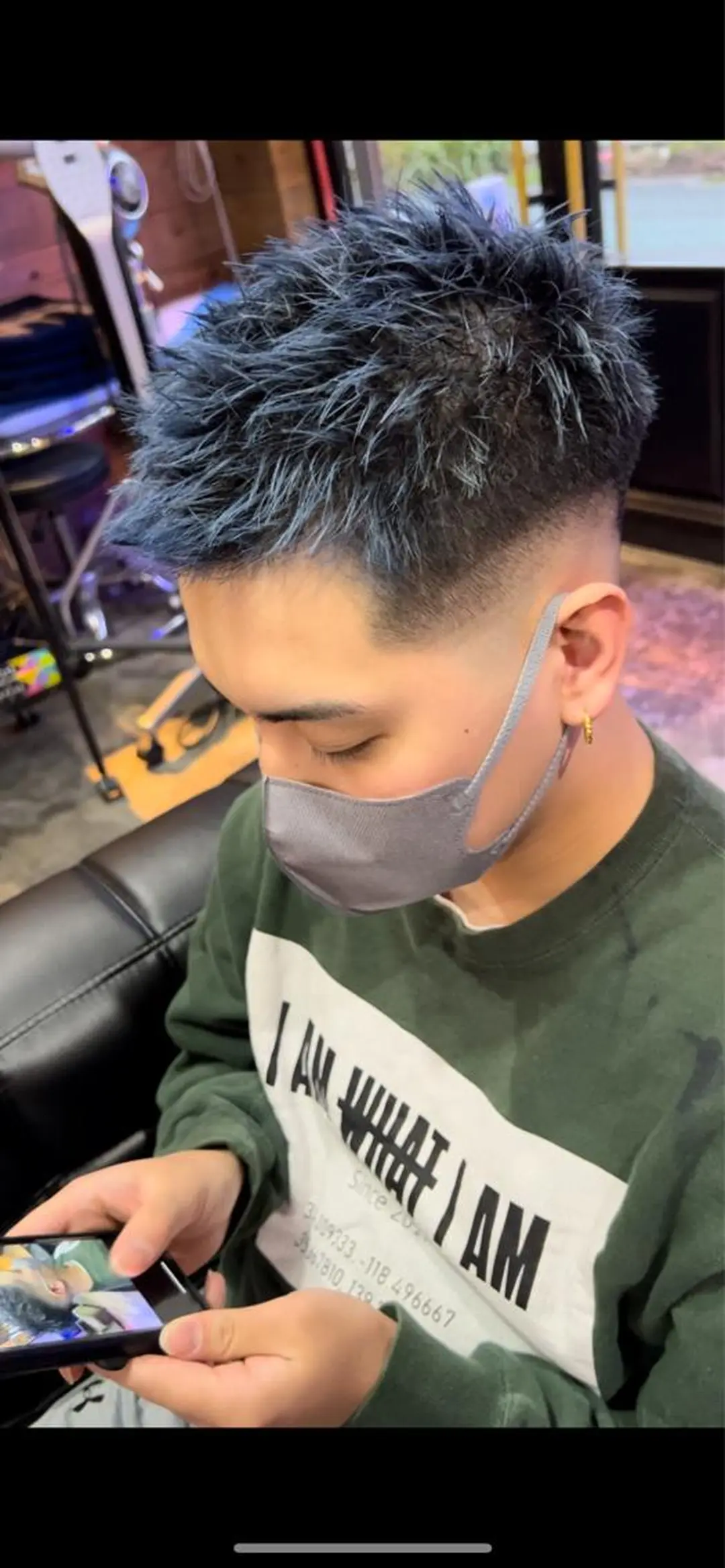 ショート カラー ブリーチ ブルーカラー men'shair TAO East店所属・メンズ 眉ワックス脱毛の眉毛・アイブロウイメージ