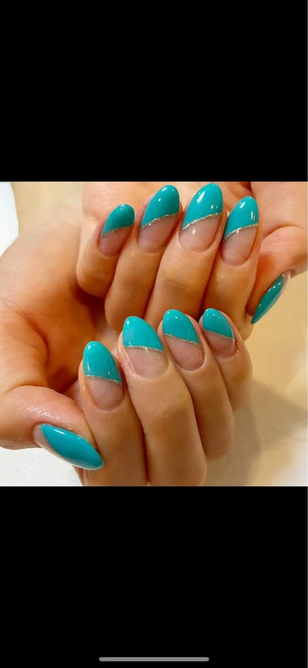 ミディアム ネイル フレンチネイル 斜めフレンチ ハンドネイル Re:st〔リスト〕所属・ayane Re:st〔リスト〕のネイルデザイン