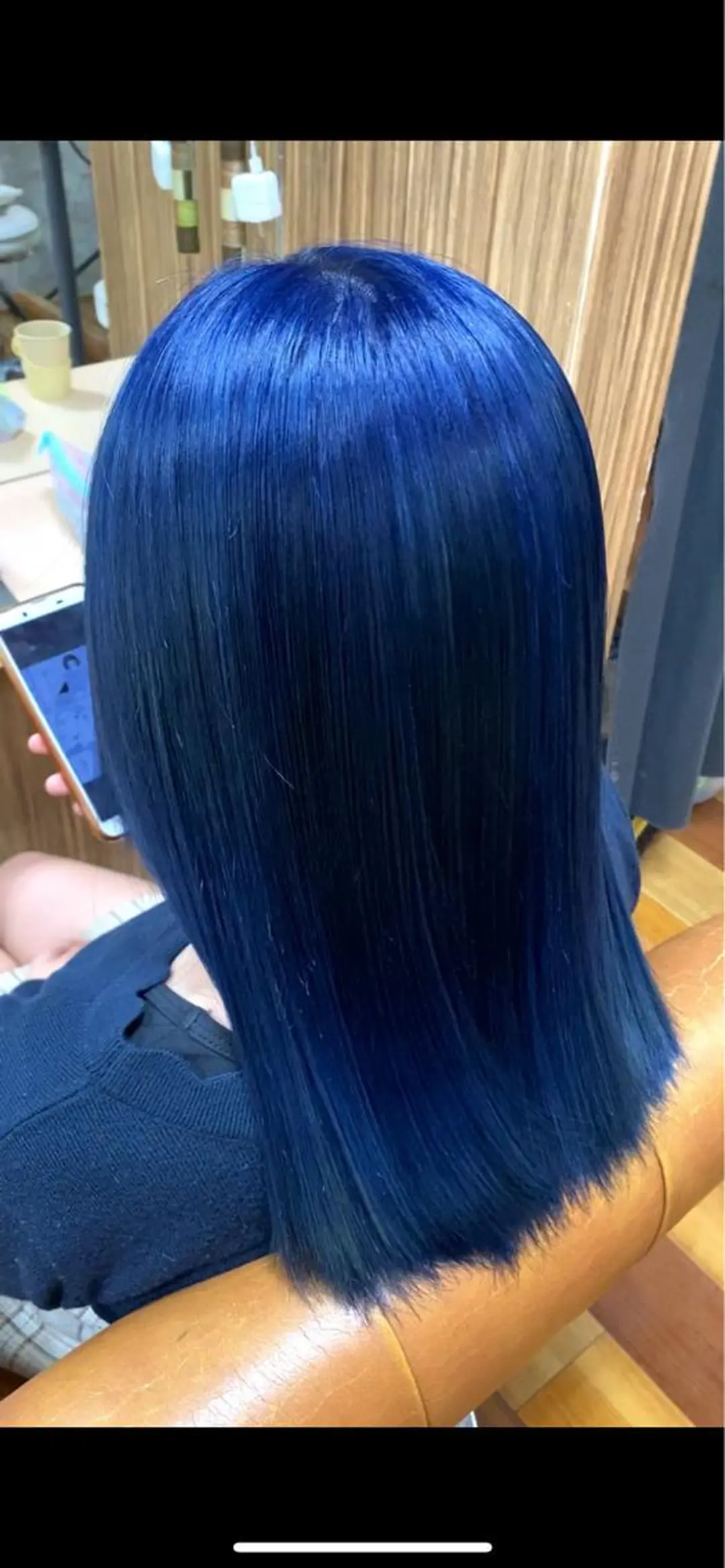 ミディアム カラー ブルーカラー ネイビーカラー yellowcorn所属・内山 京耶のヘアスタイル