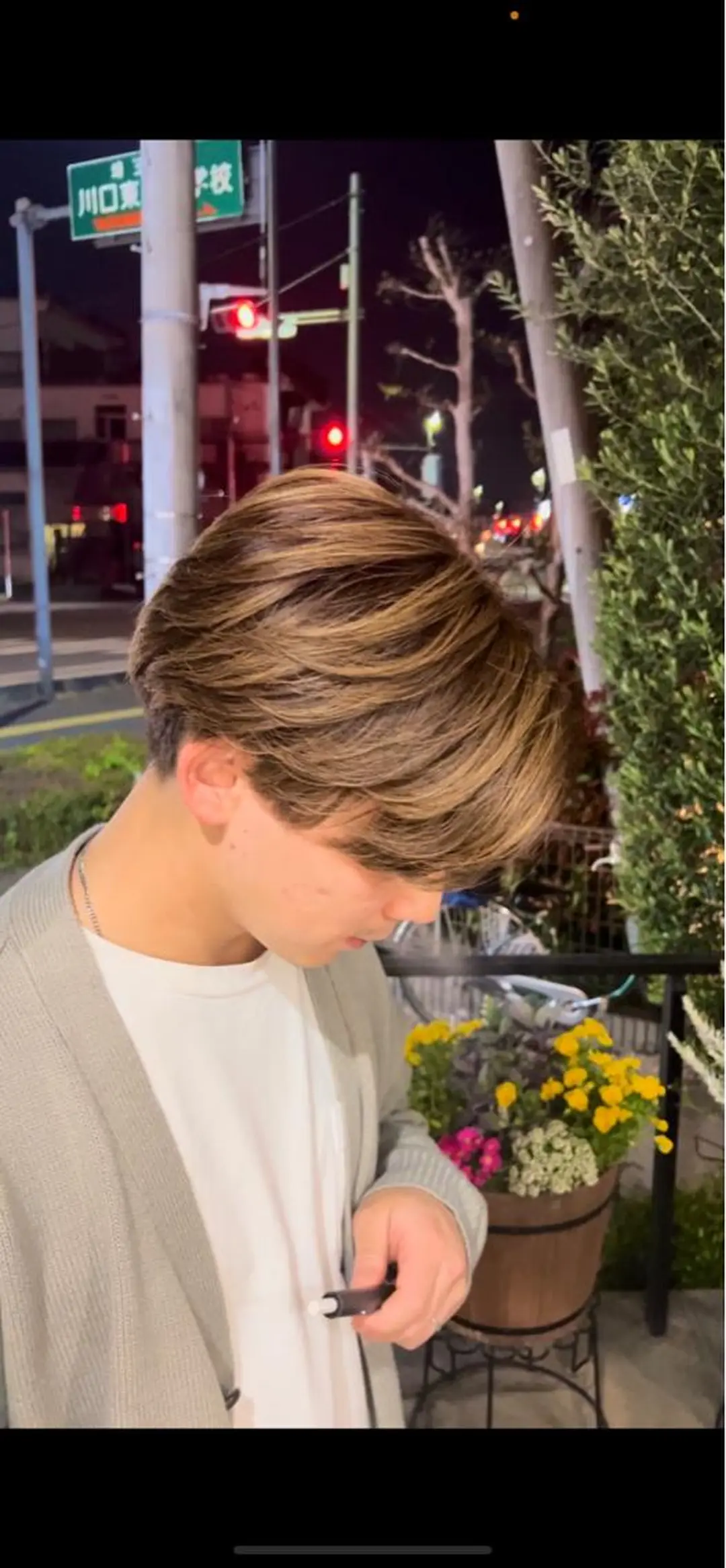 ショート カラー メンズ メンズバレイヤージュ バレイヤージュ レイヤーカット ガイズヘアー133所属・二本木 秀成のヘアスタイル