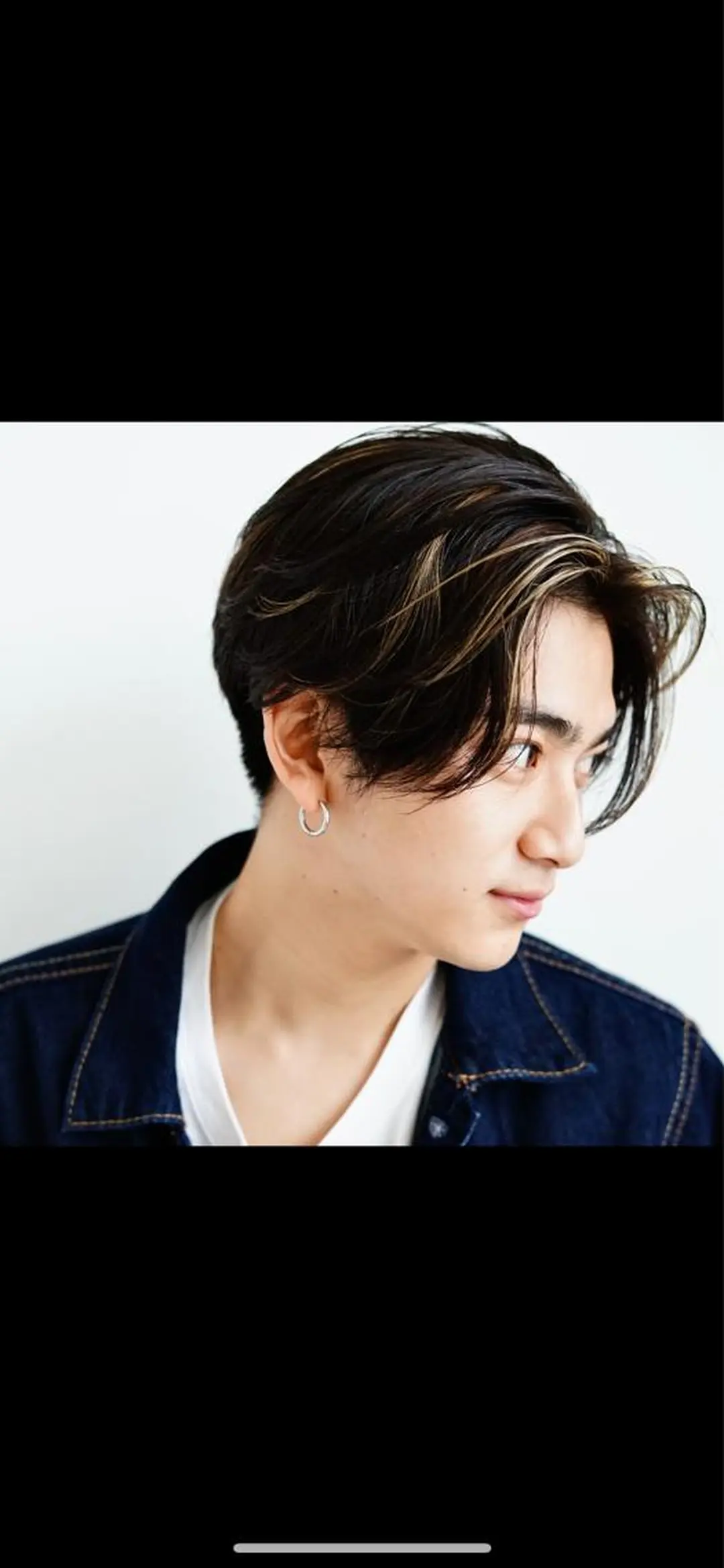 ショート カラー パーマ メンズ センターパート メンズパーマ ニュアンスパーマ 丁寧なカウンセリング 🌿Chiemi🌿のヘアスタイル