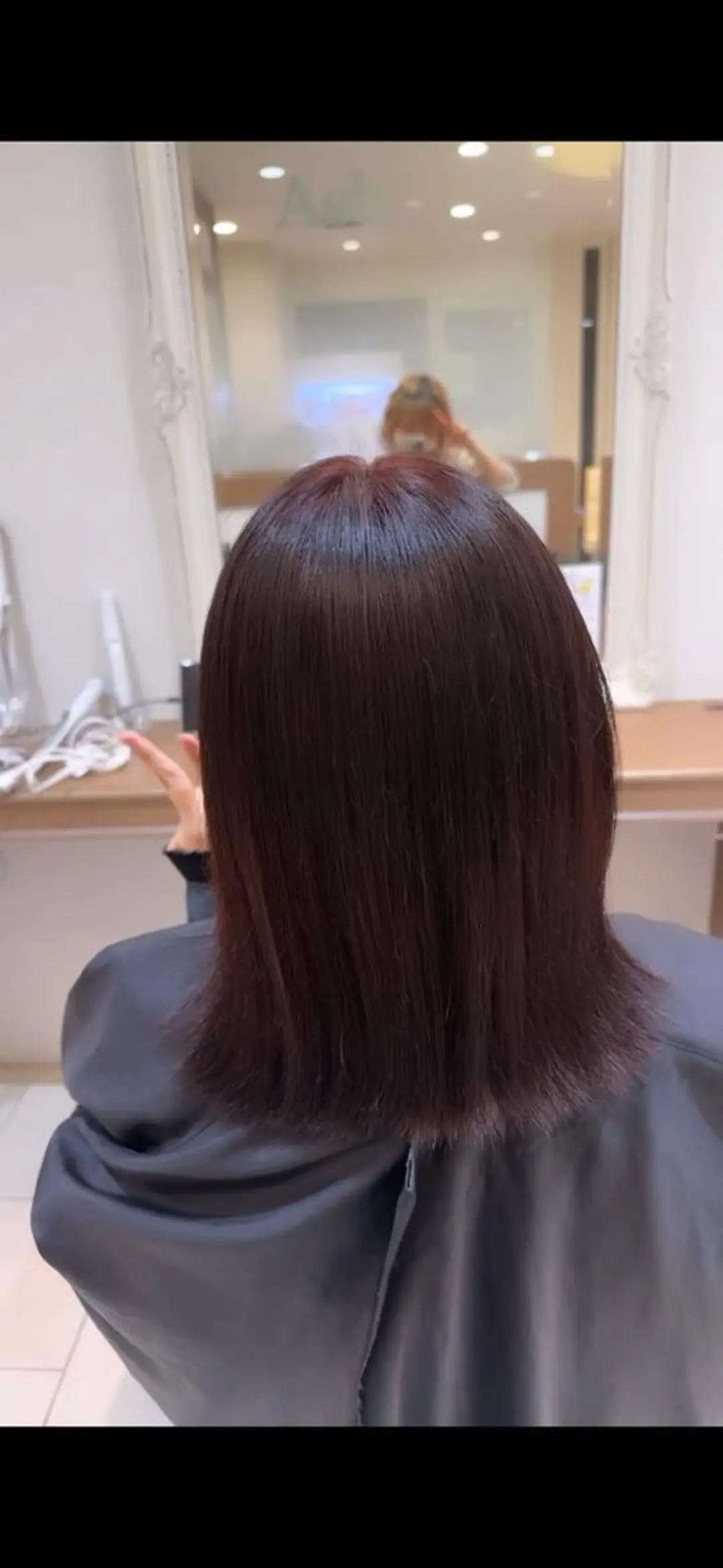 セミロング カラー ブリーチ ブリーチなしカラー レッドカラー ヘアカラー 田畑 あやののヘアスタイル