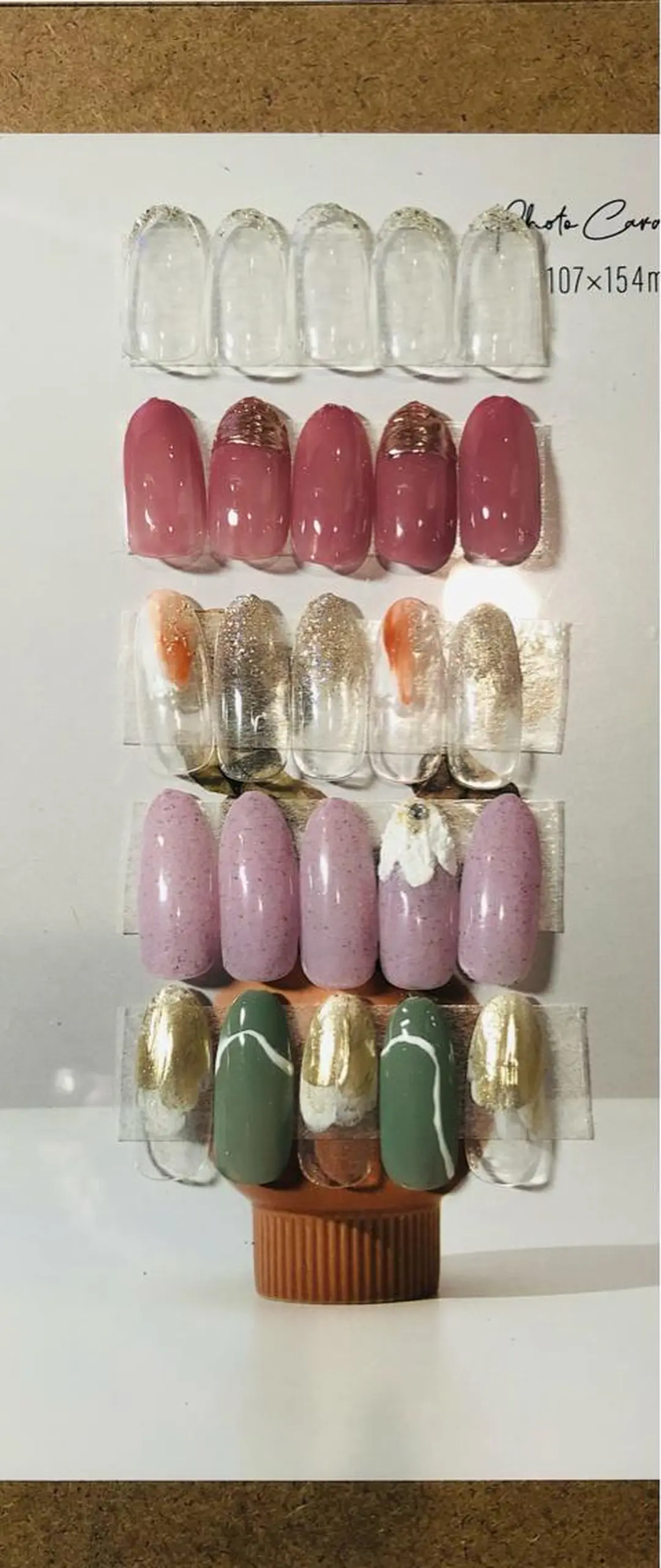 ネイル ニュアンスネイル ツイードネイル 冬ネイル クリスマス Ｈ3（エイチスリー）所属・H3 hitoのネイルデザイン