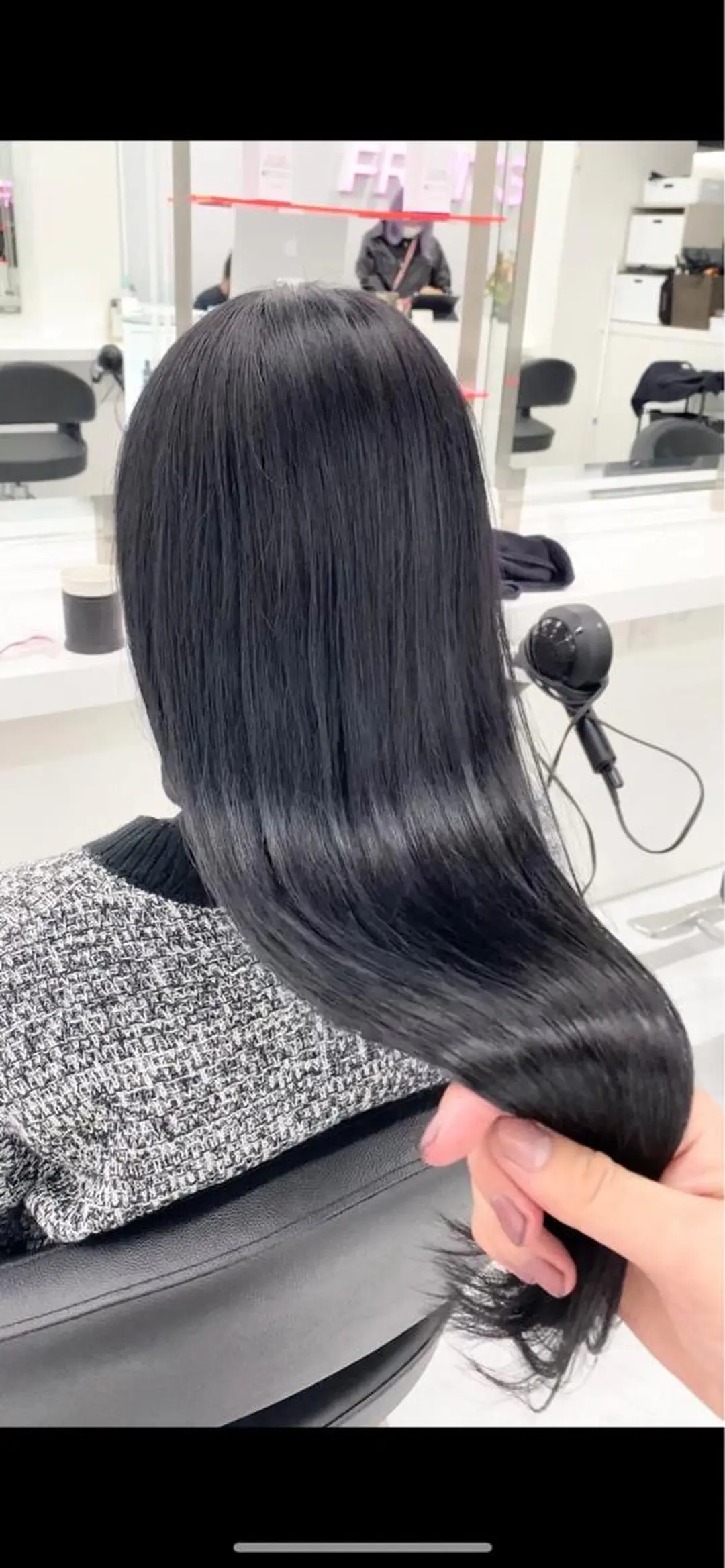 ミディアム カラー ヘアアレンジ マユクリア池袋東口店所属・マユクリア 池袋東口店の眉毛・アイブロウイメージ