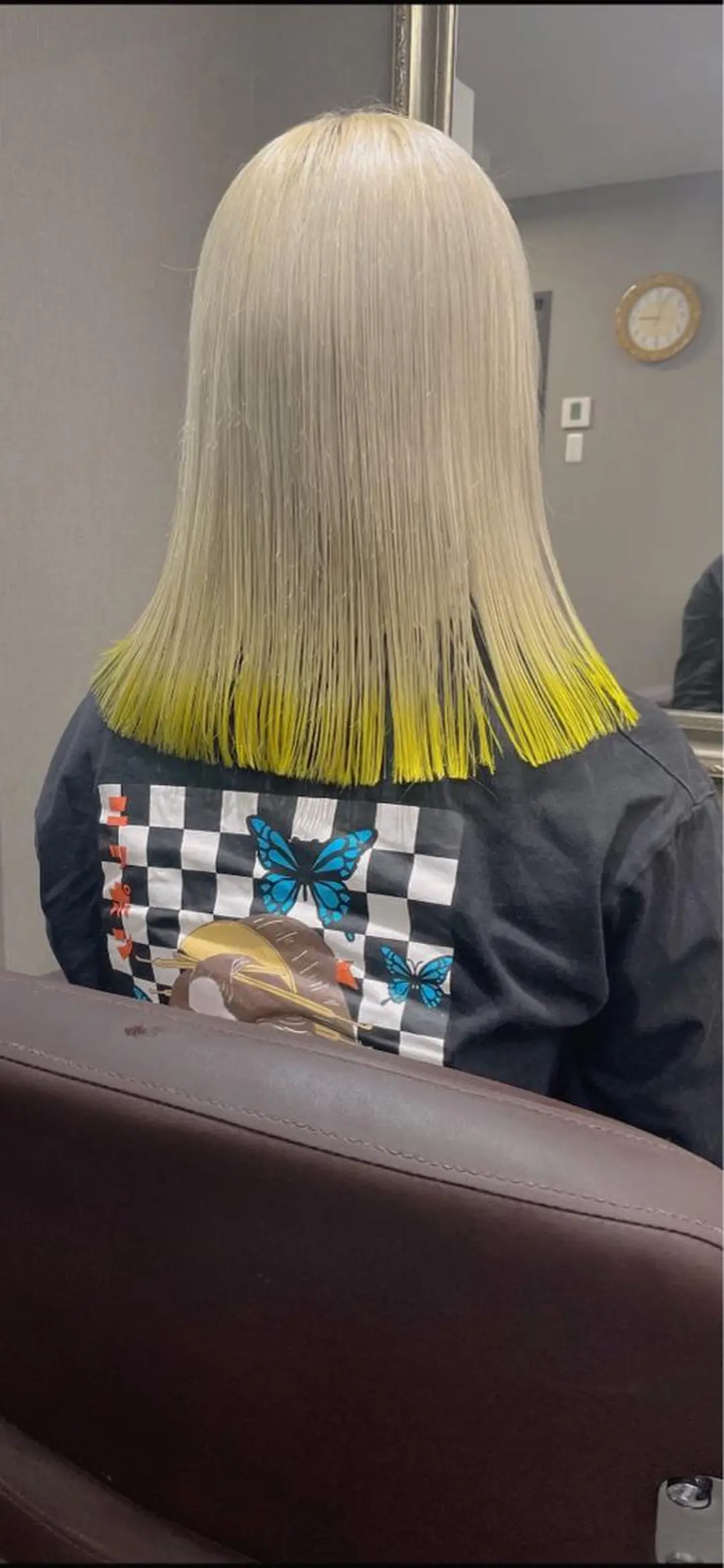 ミディアム ブリーチ　BAM BIのヘアスタイル