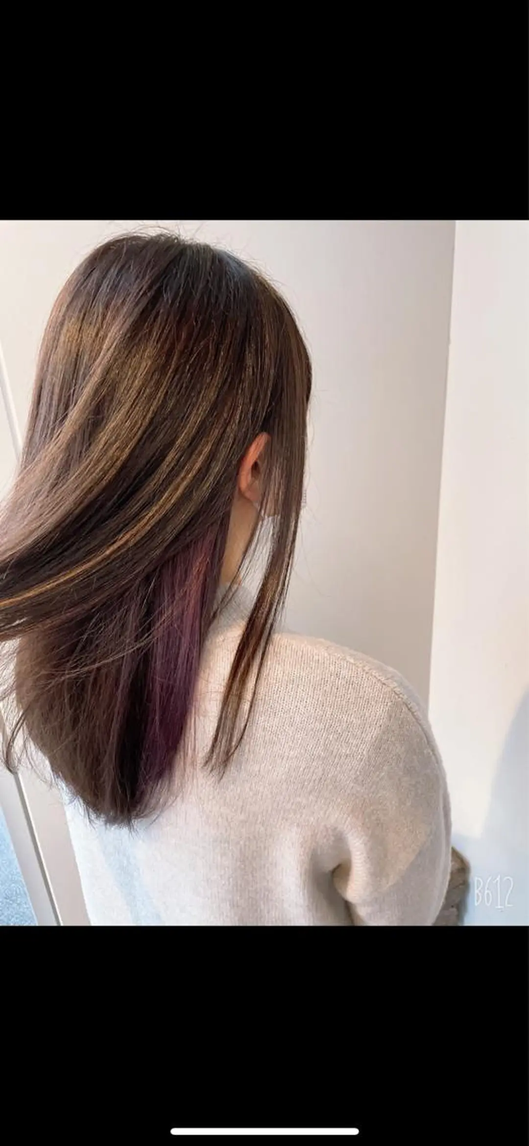 カラー 川口 葉月のヘアスタイル