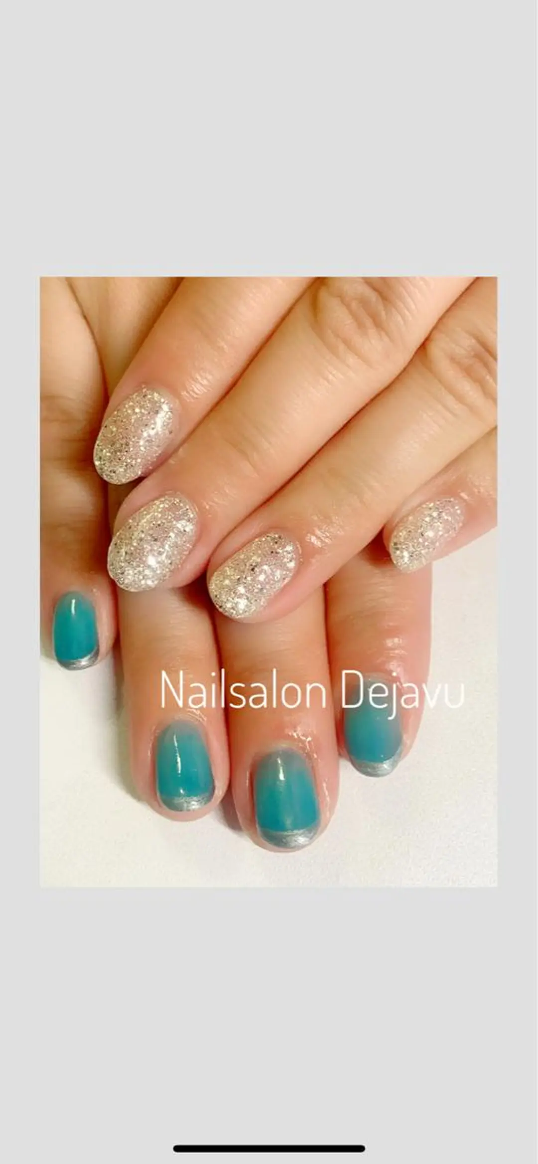ネイル アートネイル ラメ(グリッター) ワンカラーネイル シルバー Dejavu所属・Nail salon Dejavu 🌿のネイルデザイン