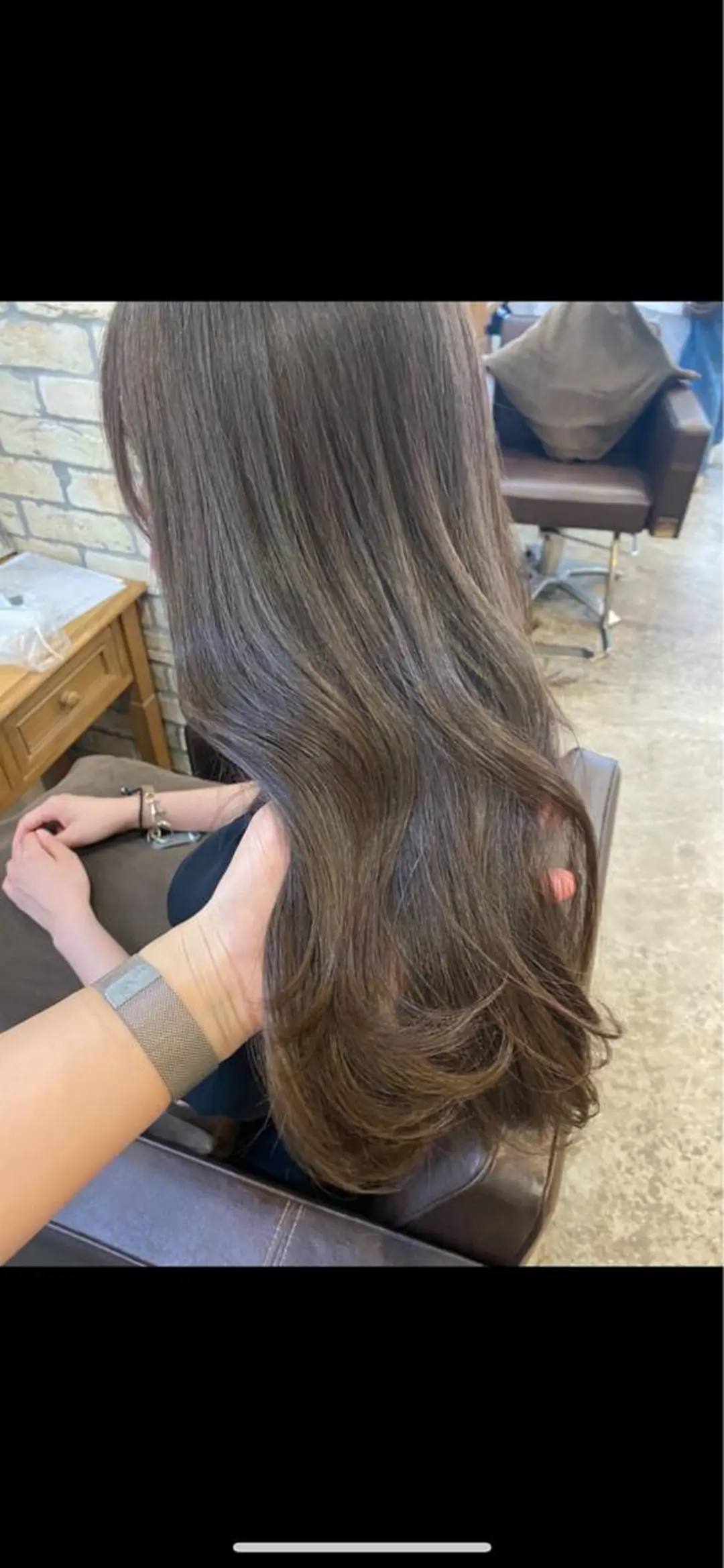 ミディアム カット ヘアカラー トリートメント 似合わせレイヤーカッ ト🩶瀧本美咲のヘアスタイル