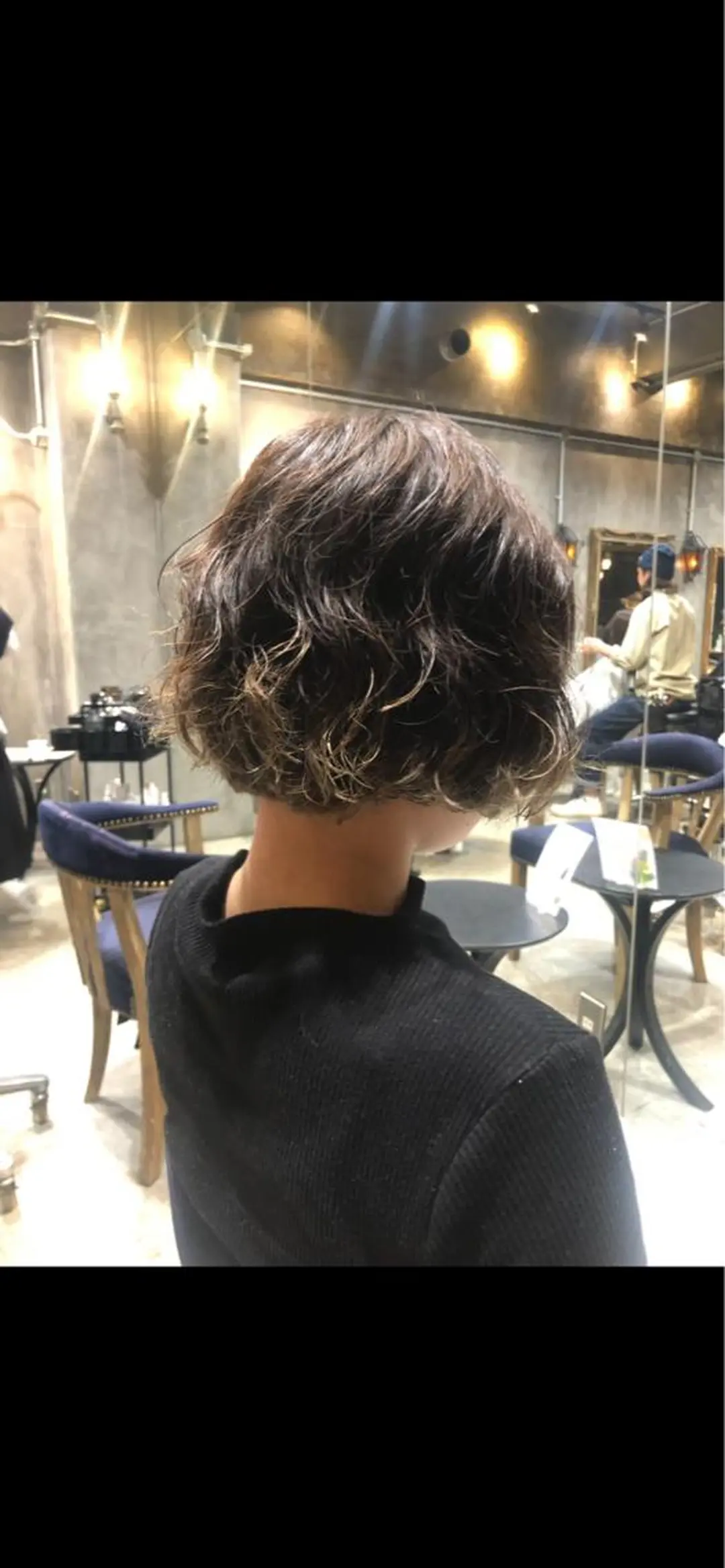 ショート パーマ マンツーマン／韓国 ヘア‎Amiのヘアスタイル