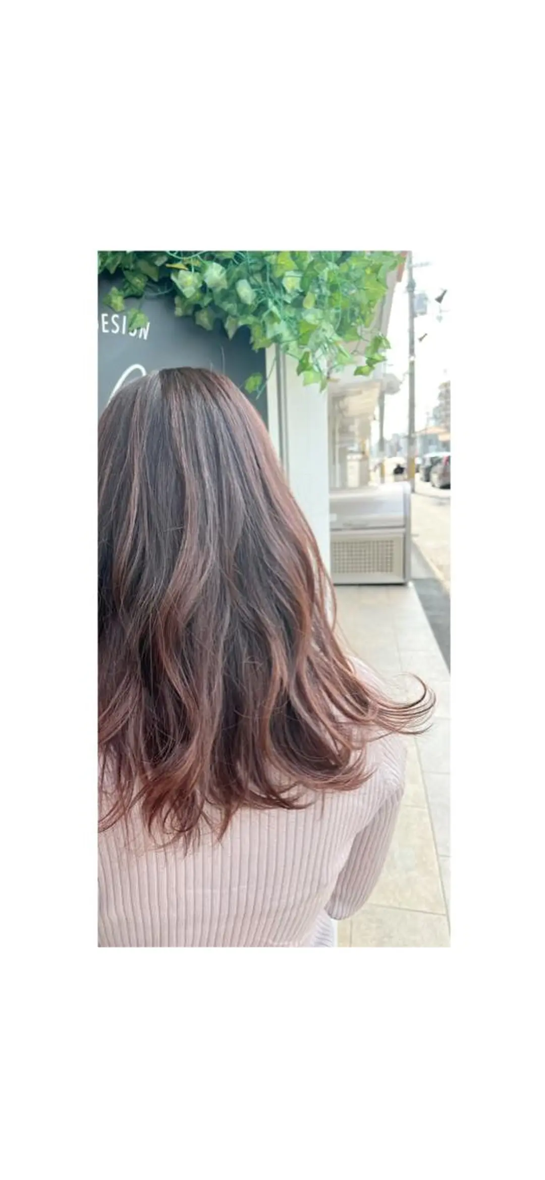 ロング カラー 坂田 優子のヘアスタイル