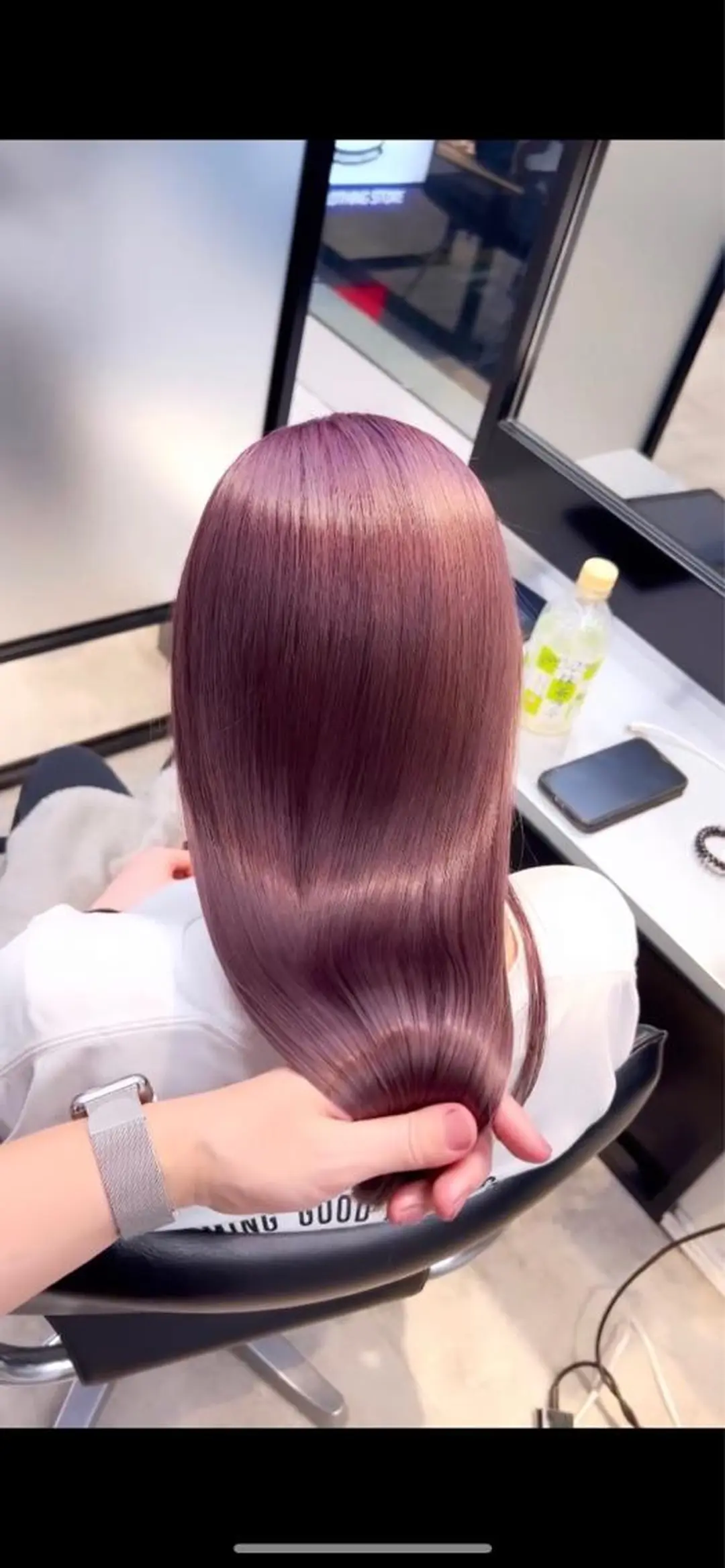 ミディアム ヘアカラー トリートメント 及川シゲル 髪質改善講師のヘアスタイル