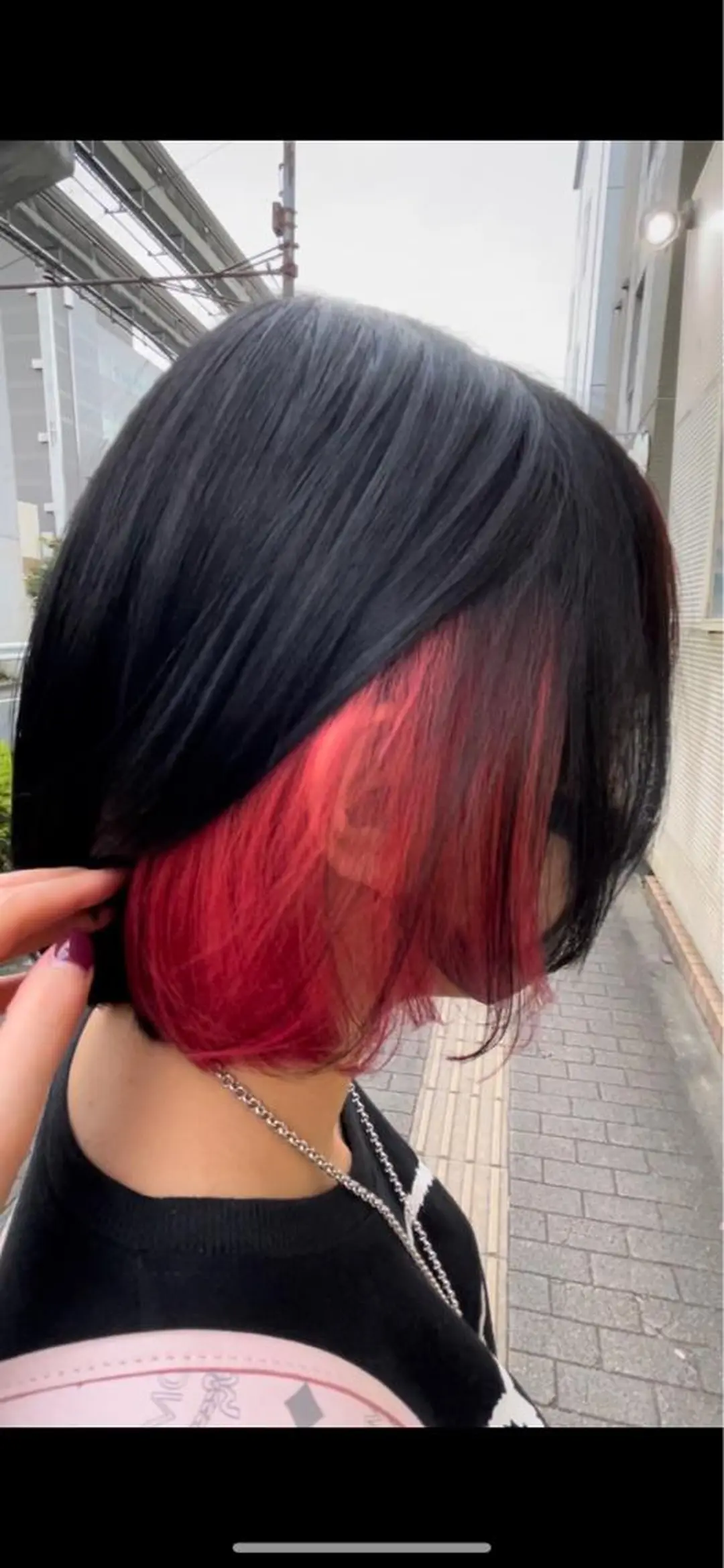 ショート カラー 黒髪 インナーカラー レッドカラー ヘアカラー 🦋NAKAMURA 🦋のヘアスタイル