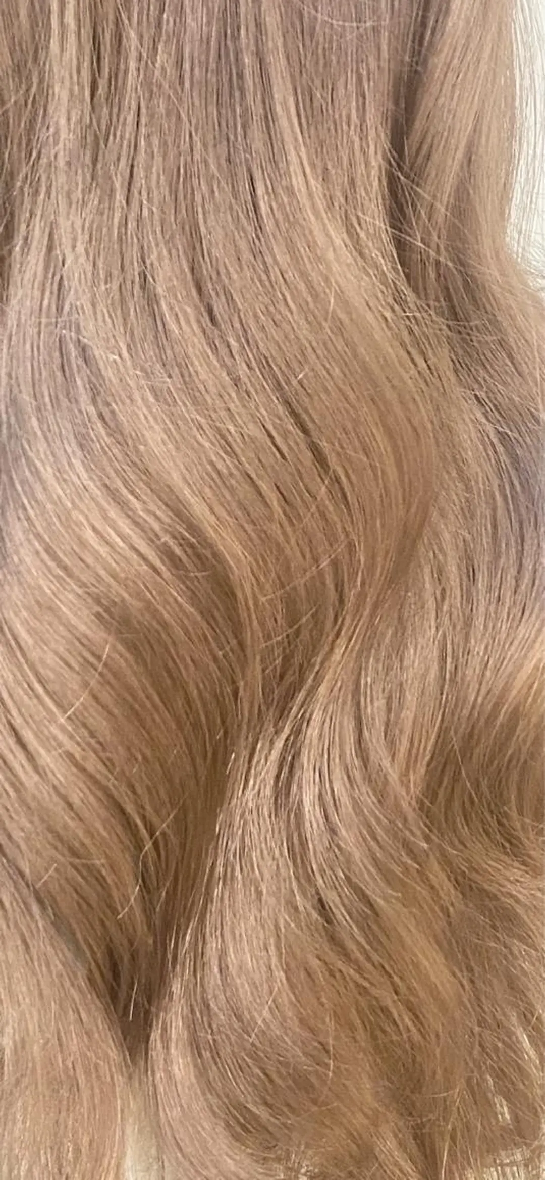 セミロング カラー パーマ ヘアアレンジ メンズ キッズ ネイル マツエク・マツパ メンズハイトーン ベージュカラー ハイトーンカラー ミルクティーベージュ 髪質改善 ヘアカラー 🌈デザインヘア職人 Kaede🌈のヘアスタイル