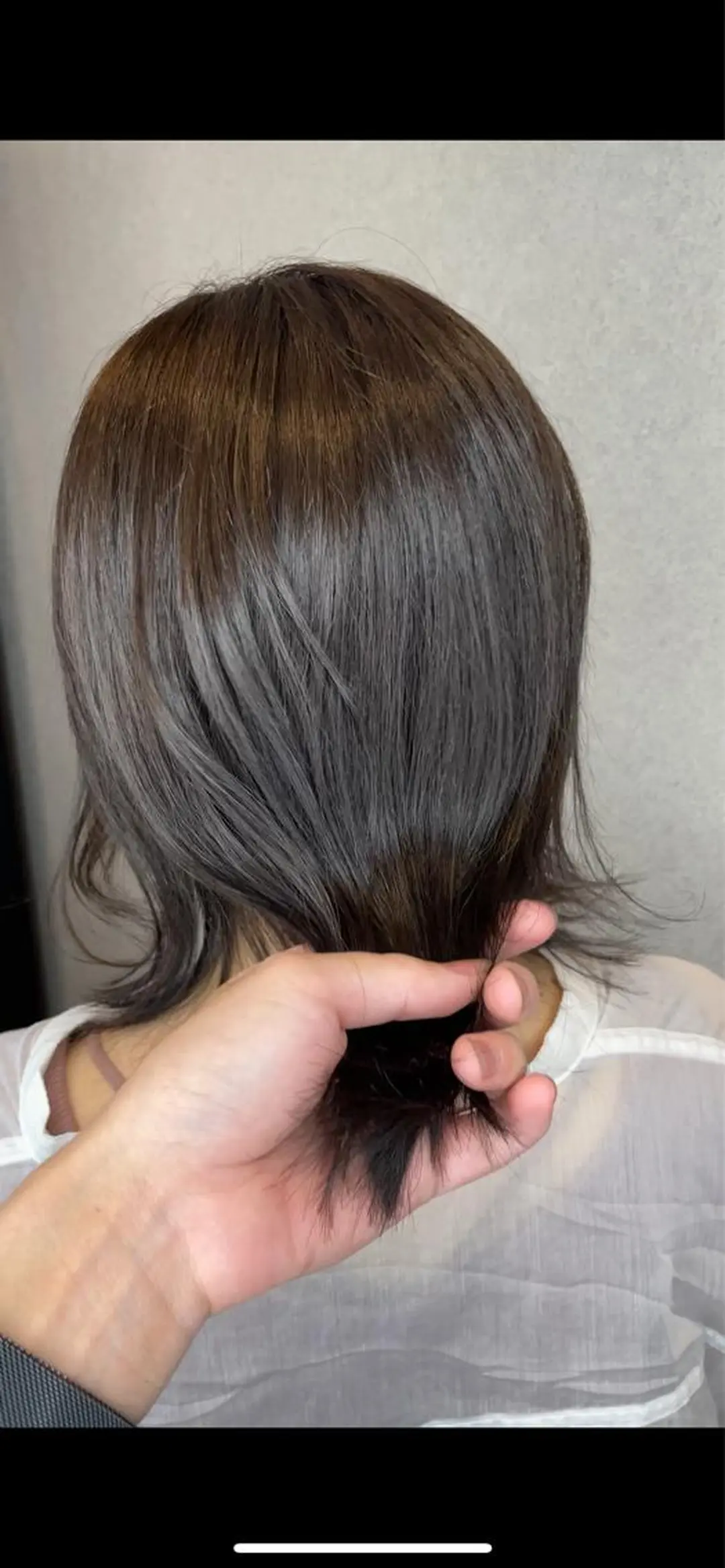 ミディアム カット ヘアカラー clocca所属・鵜飼 真伍のヘアスタイル