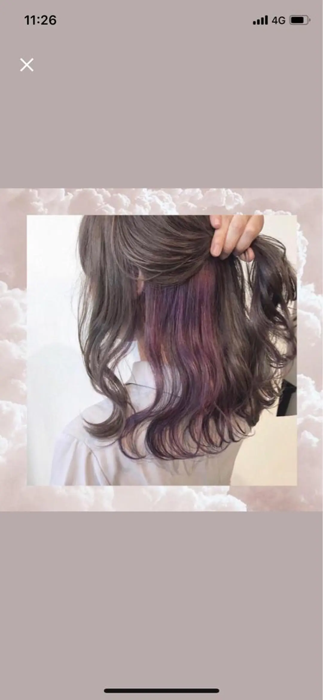 ミディアム カラー ヘアアレンジ 岩戸優奈 束感まつげ ピンク/ベージュのヘアスタイル